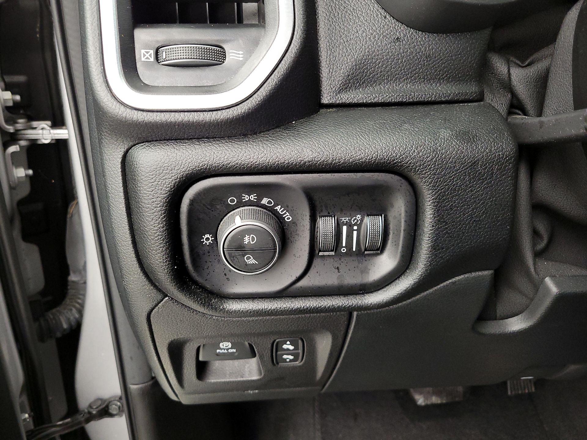 Thumbnail: 2022 RAM 1500 - 13