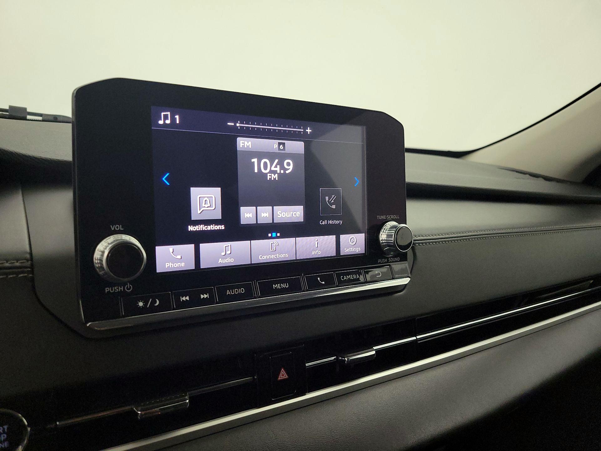 Thumbnail: 2022 Mitsubishi Outlander - 15