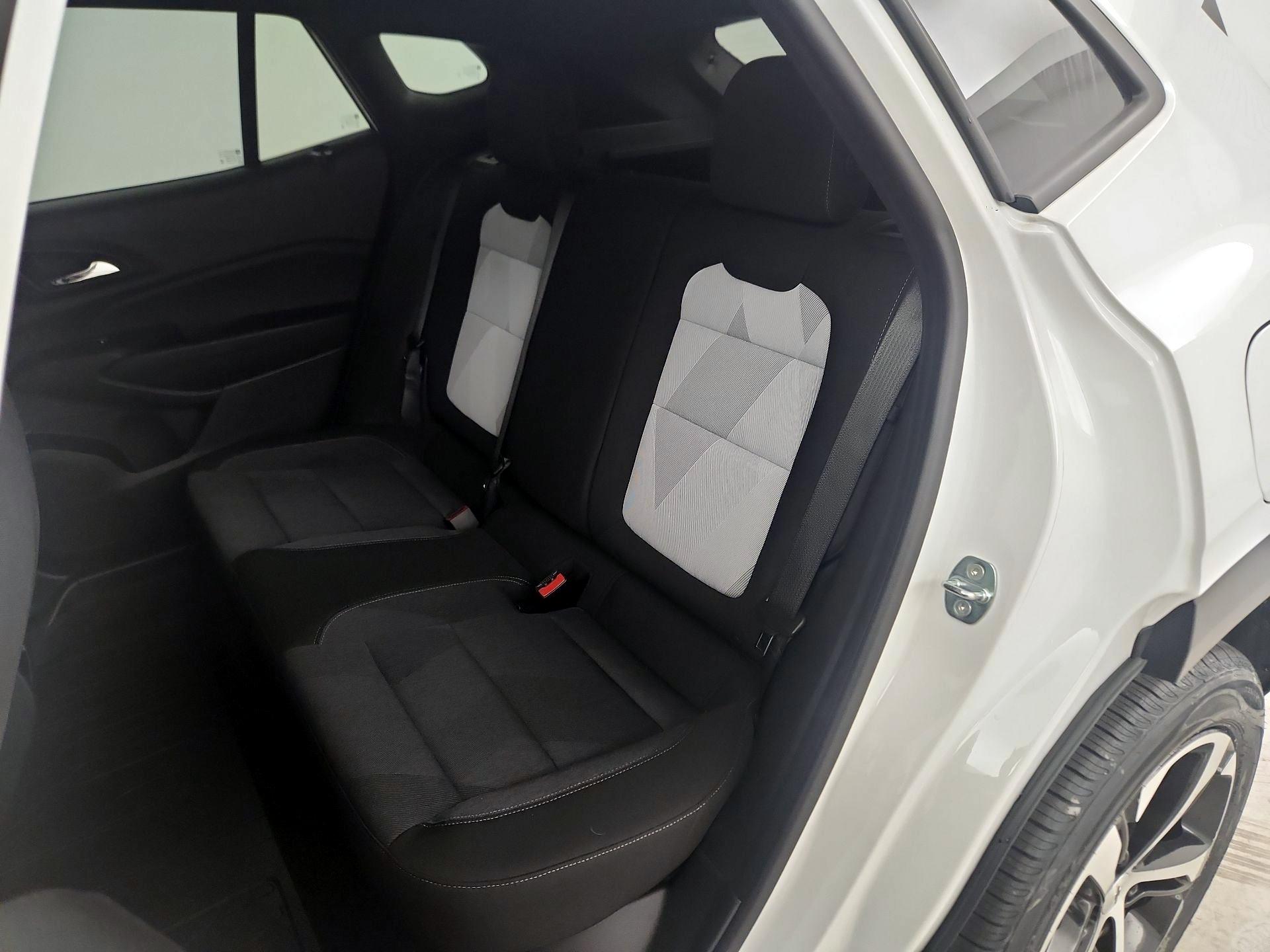 Thumbnail: 2024 Chevrolet Trax - 19