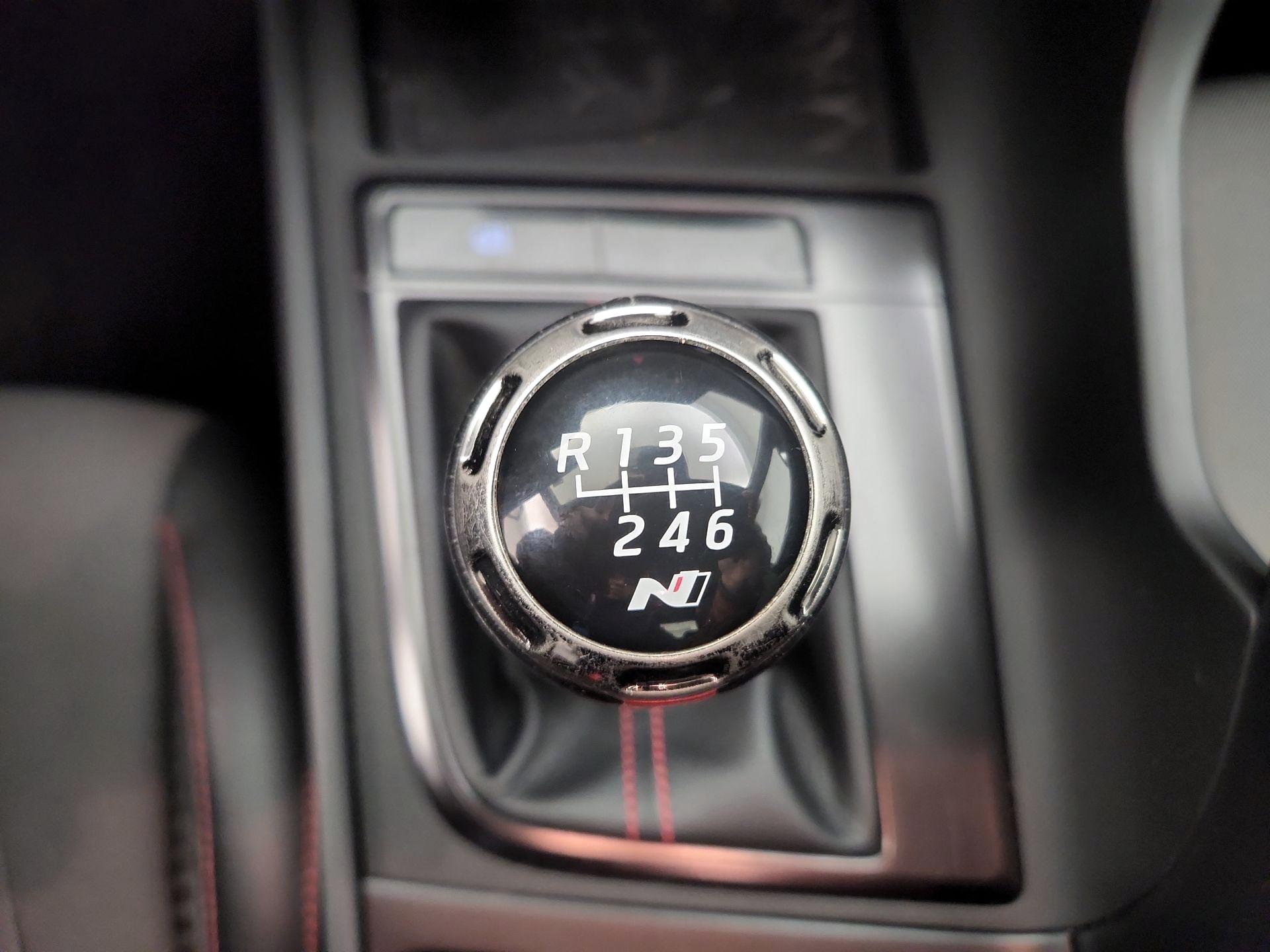 Thumbnail: 2021 Hyundai Elantra - 17