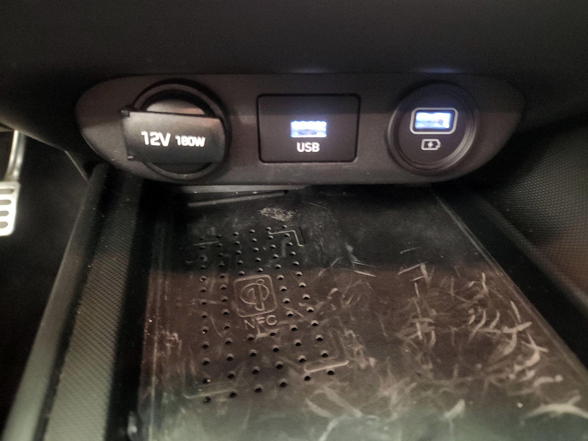 Thumbnail: 2021 Hyundai Elantra - 18