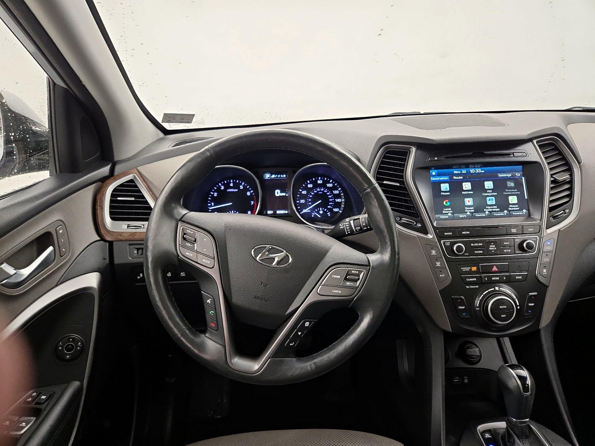 Thumbnail: 2017 Hyundai Santa Fe - 10