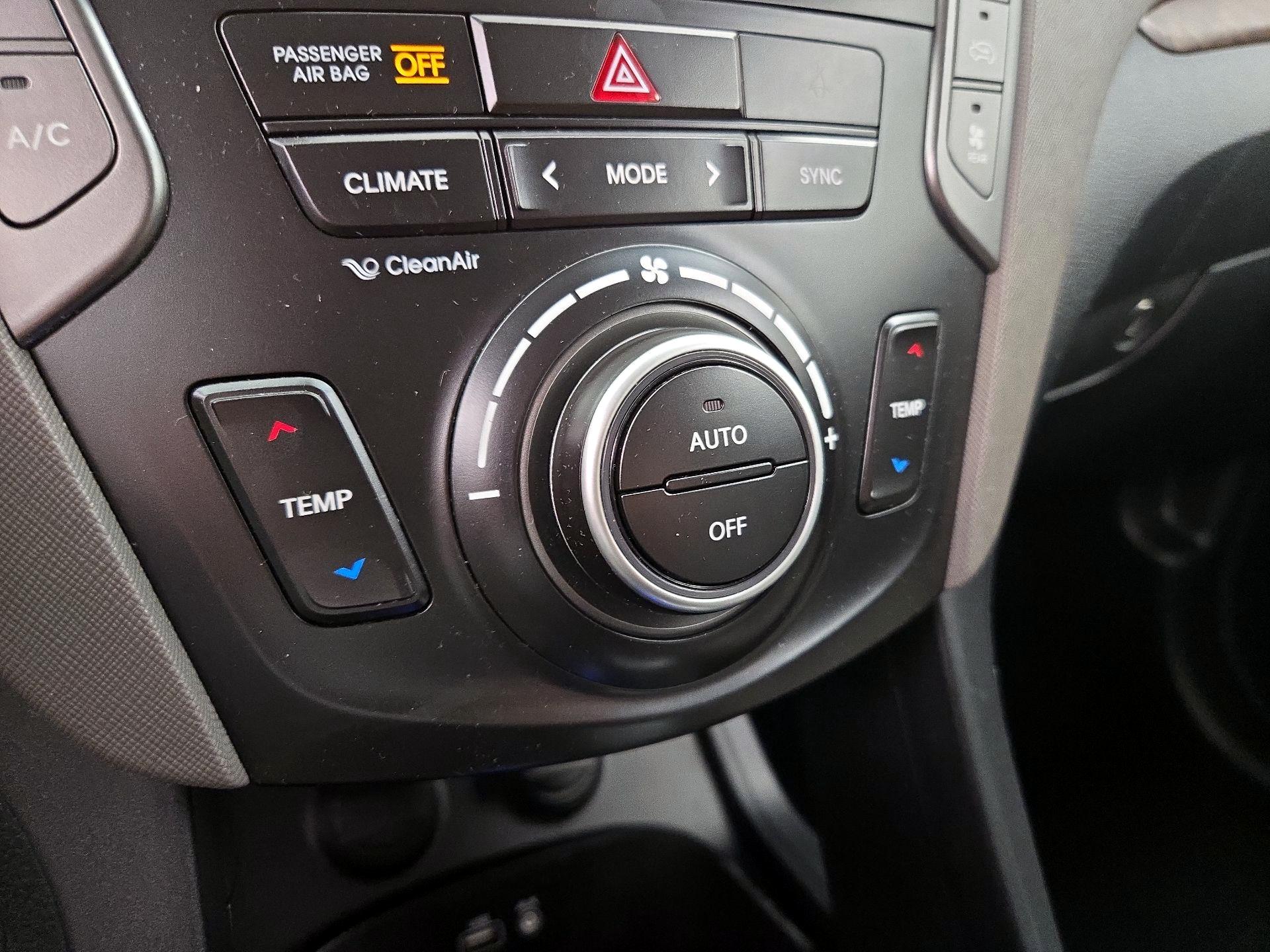 Thumbnail: 2017 Hyundai Santa Fe - 17