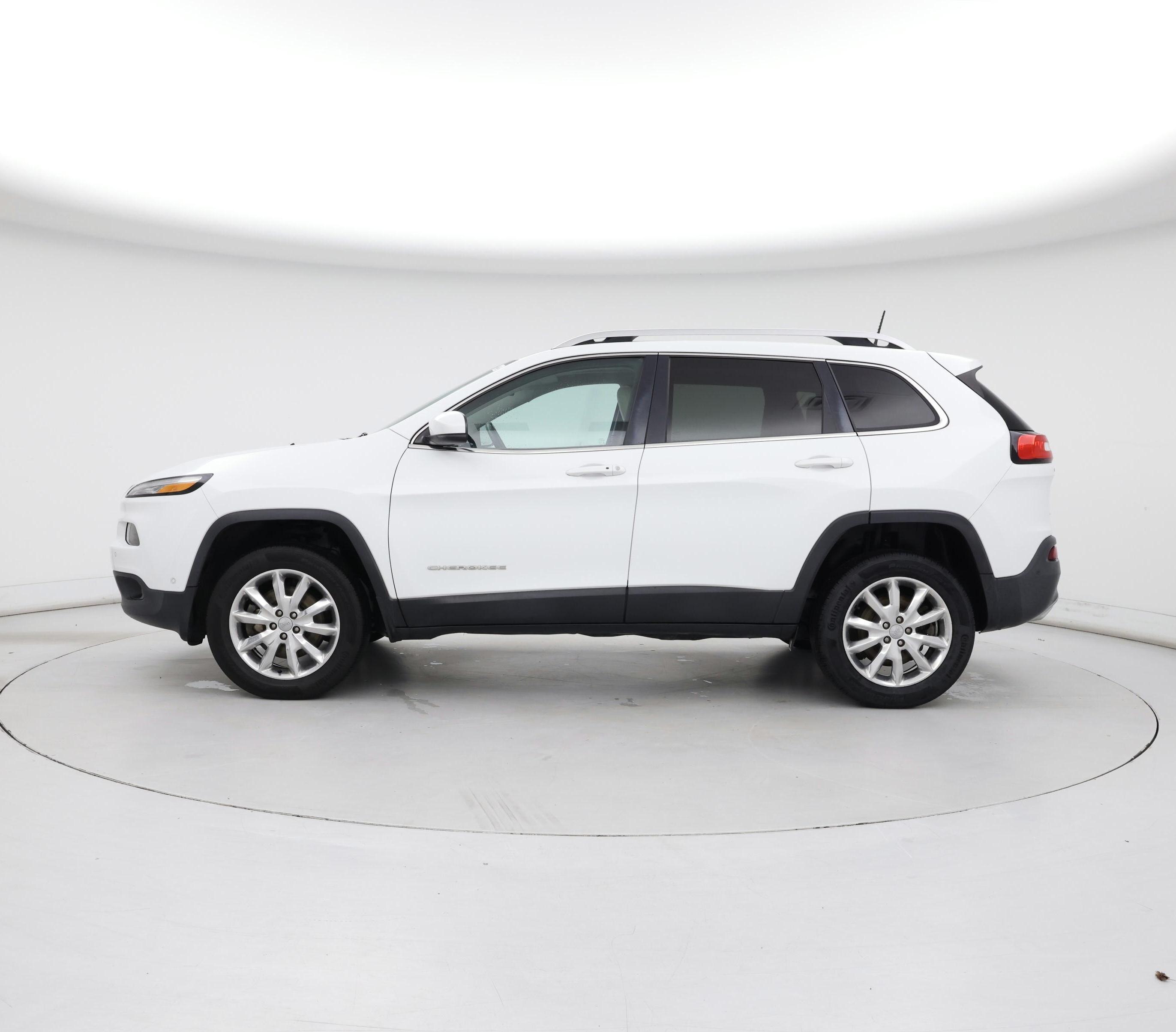 Thumbnail: 2016 Jeep Cherokee - 3