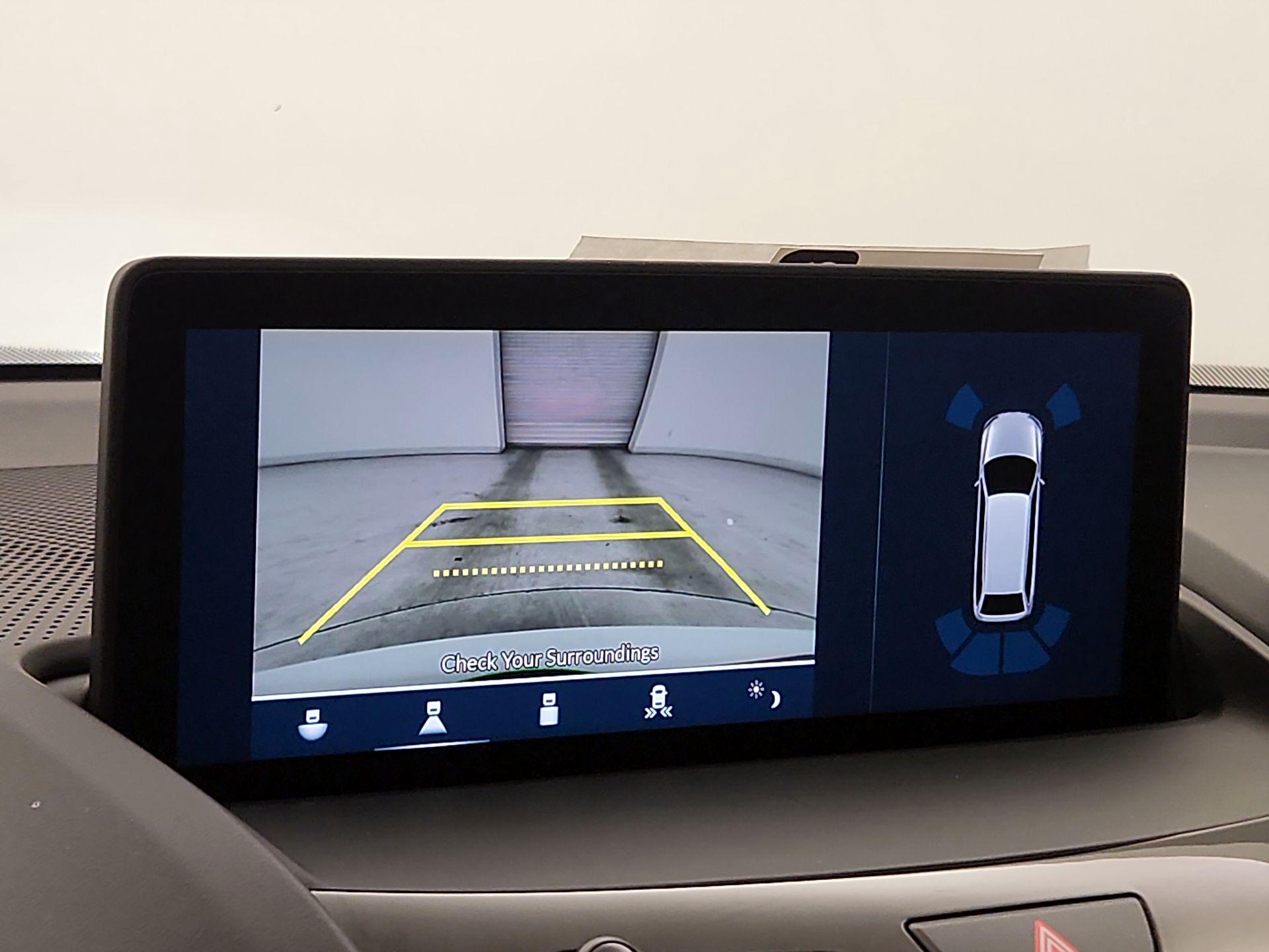 Thumbnail: 2025 Acura RDX - 15