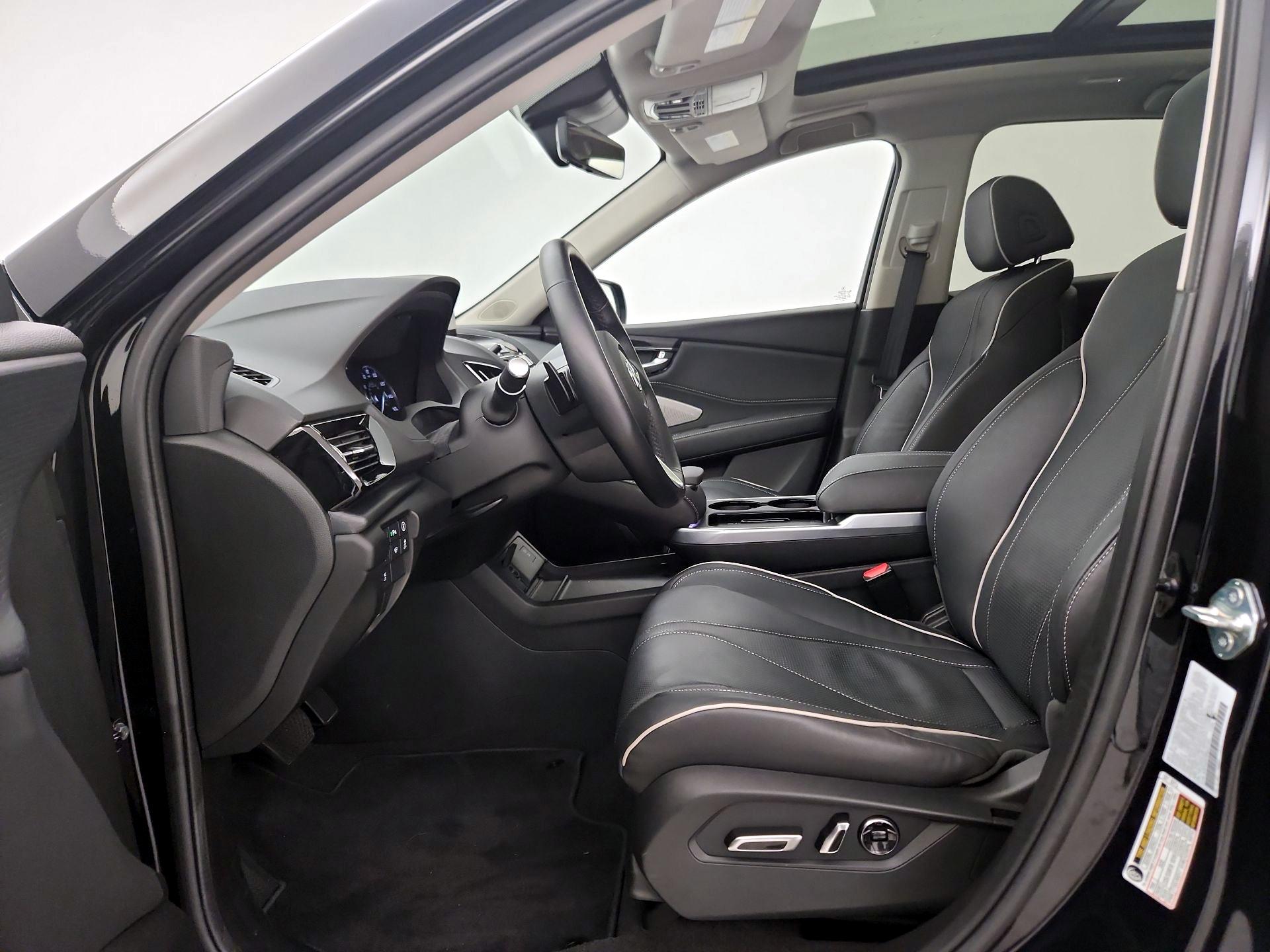 Thumbnail: 2025 Acura RDX - 11