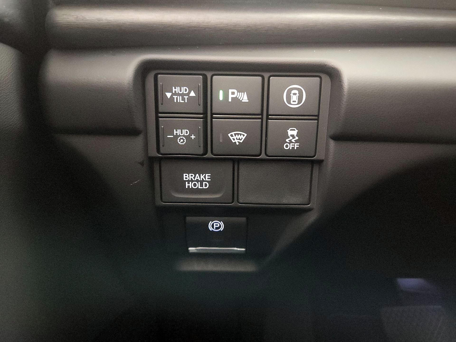 Thumbnail: 2025 Acura RDX - 13