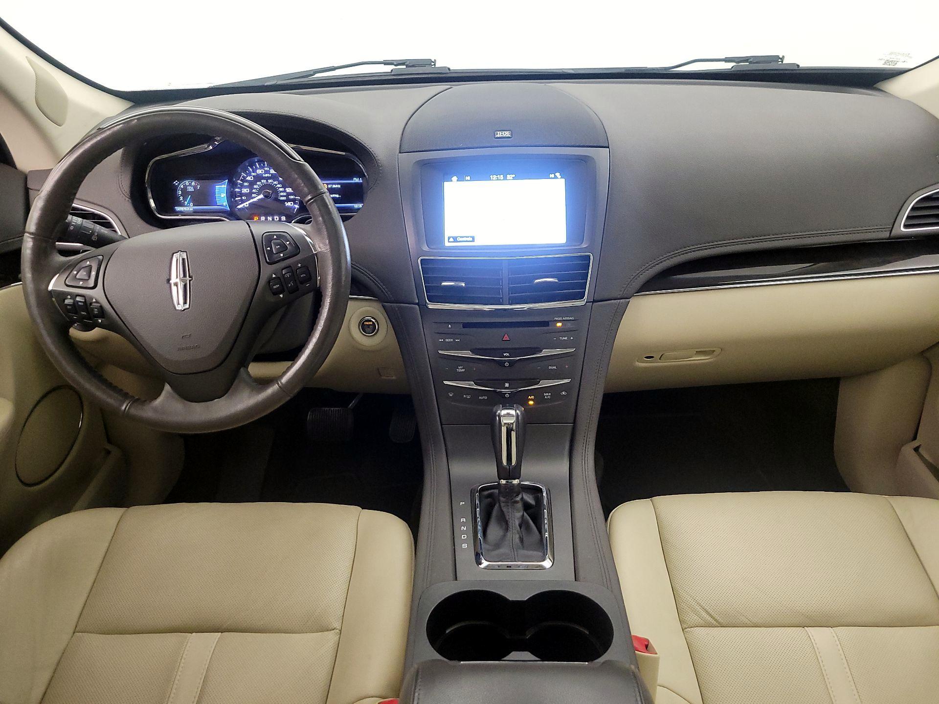 Thumbnail: 2017 Lincoln MKT - 9