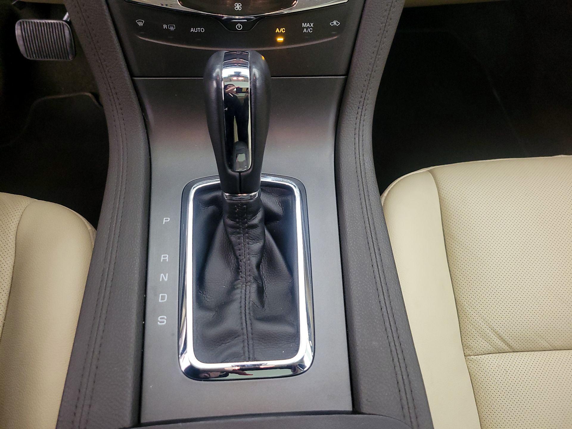 Thumbnail: 2017 Lincoln MKT - 18