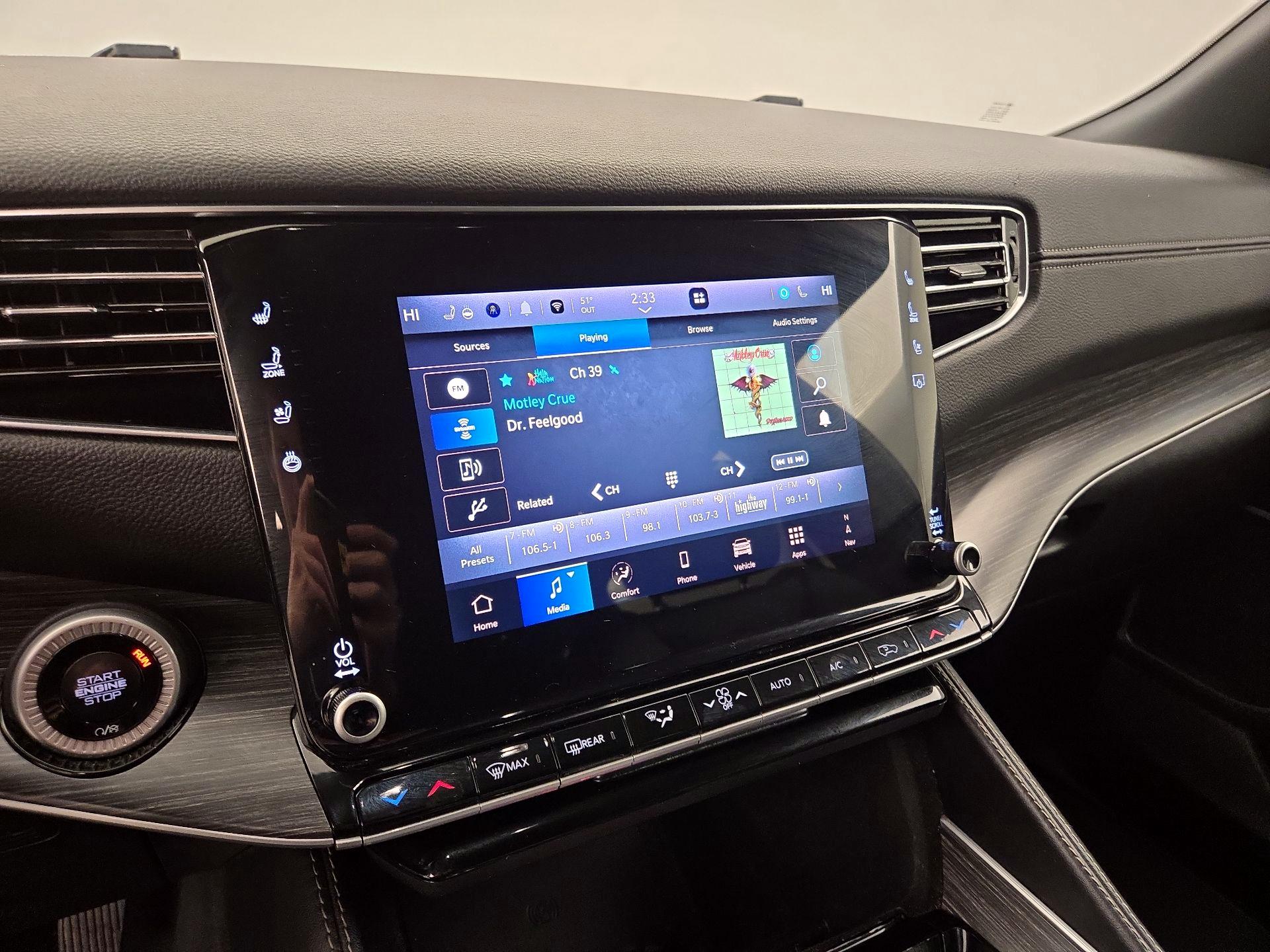 Thumbnail: 2024 Jeep Wagoneer - 16