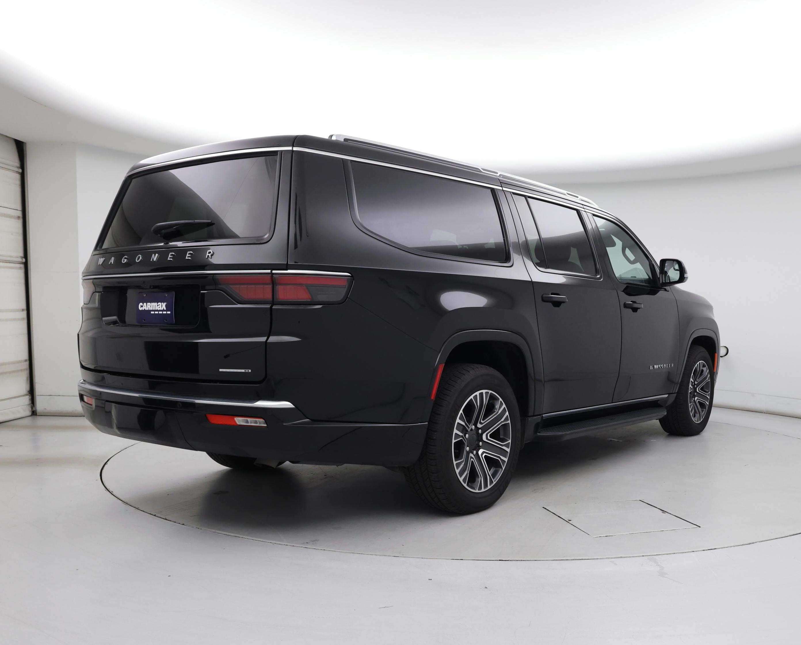 Thumbnail: 2024 Jeep Wagoneer - 8