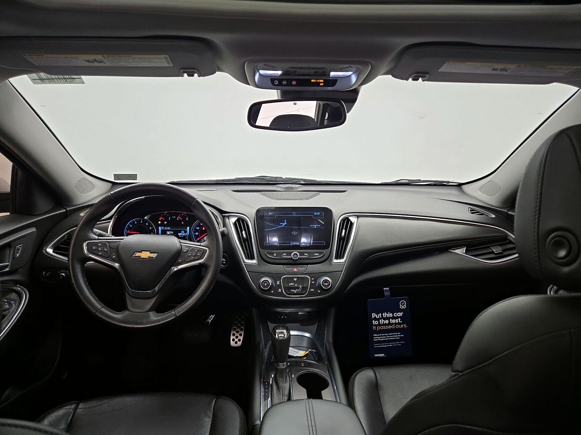 Thumbnail: 2016 Chevrolet Malibu - 9