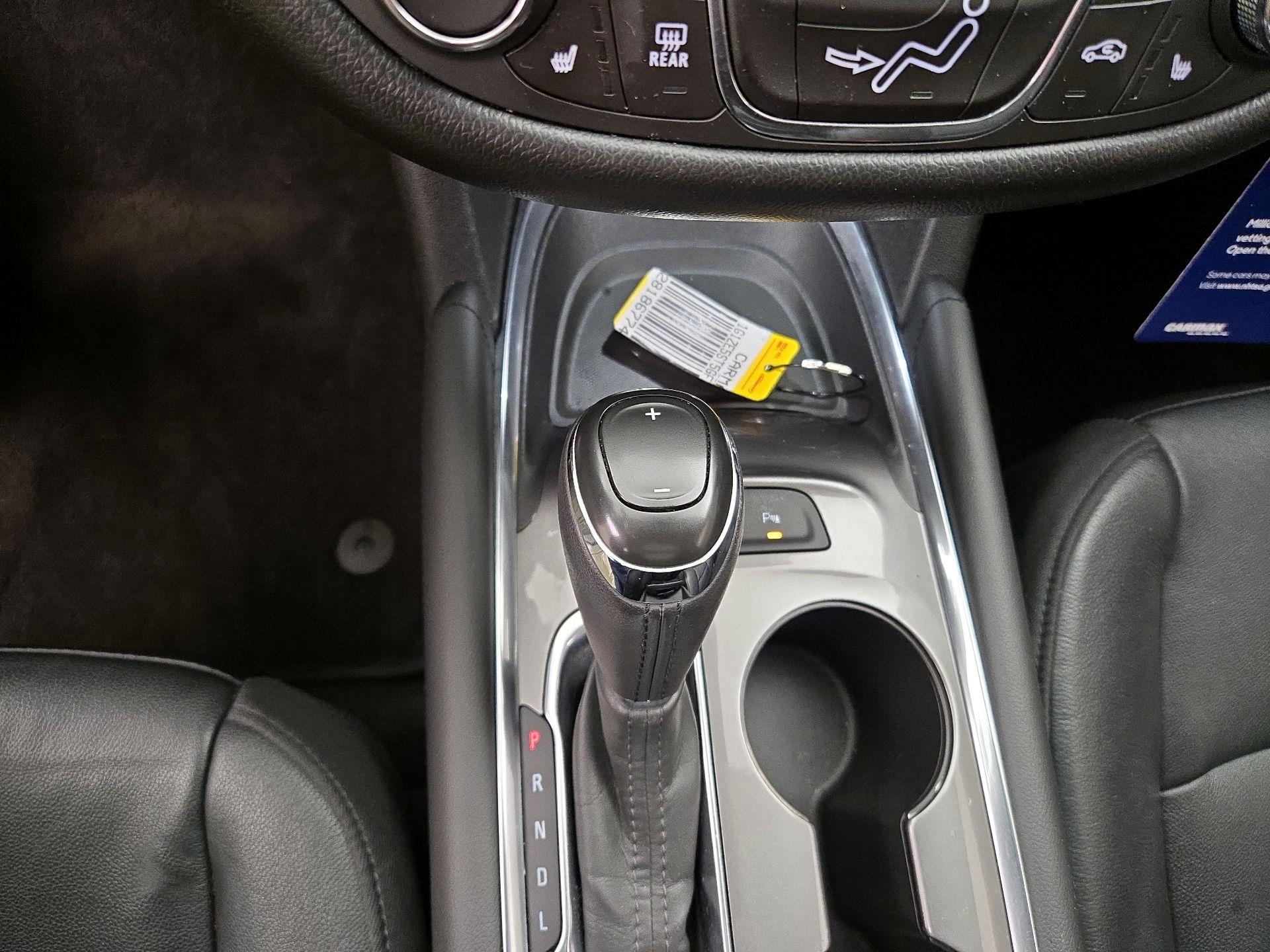 Thumbnail: 2016 Chevrolet Malibu - 18