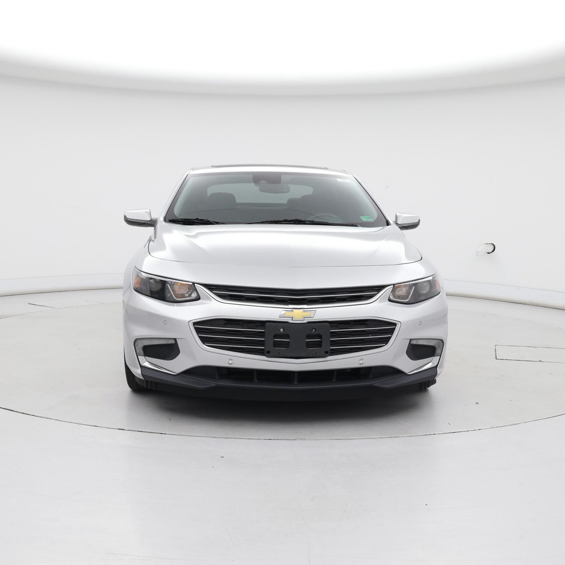 Thumbnail: 2016 Chevrolet Malibu - 5