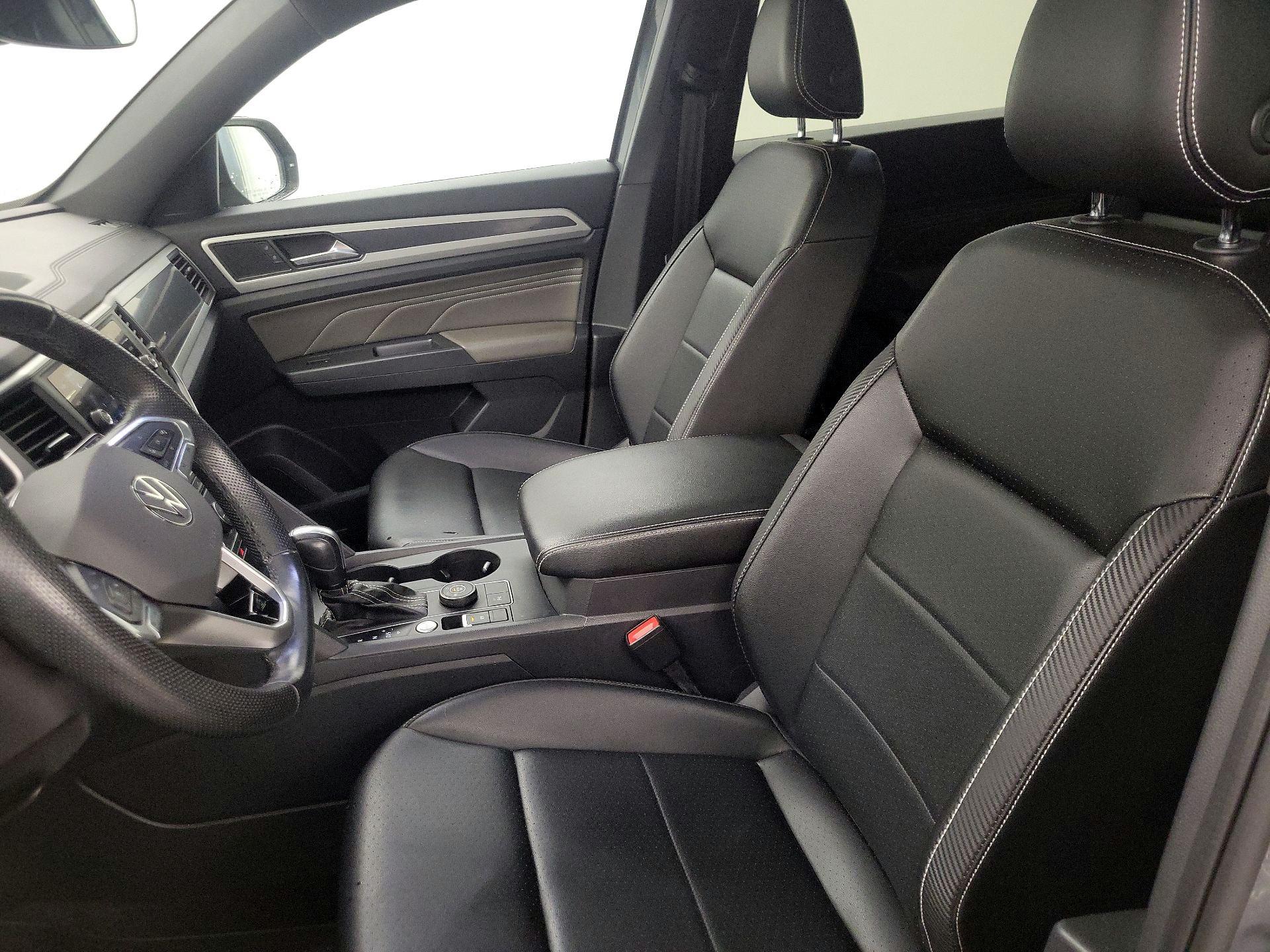 Thumbnail: 2021 Volkswagen Atlas - 11