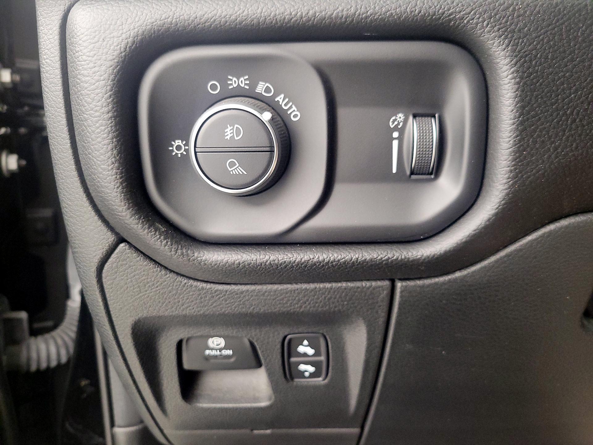 Thumbnail: 2022 RAM 1500 - 13