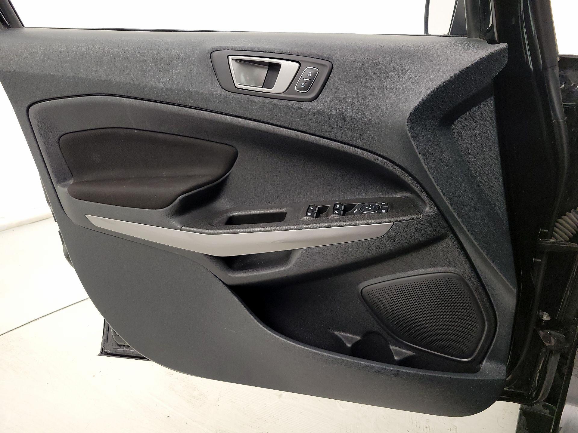 Thumbnail: 2021 Ford EcoSport - 12