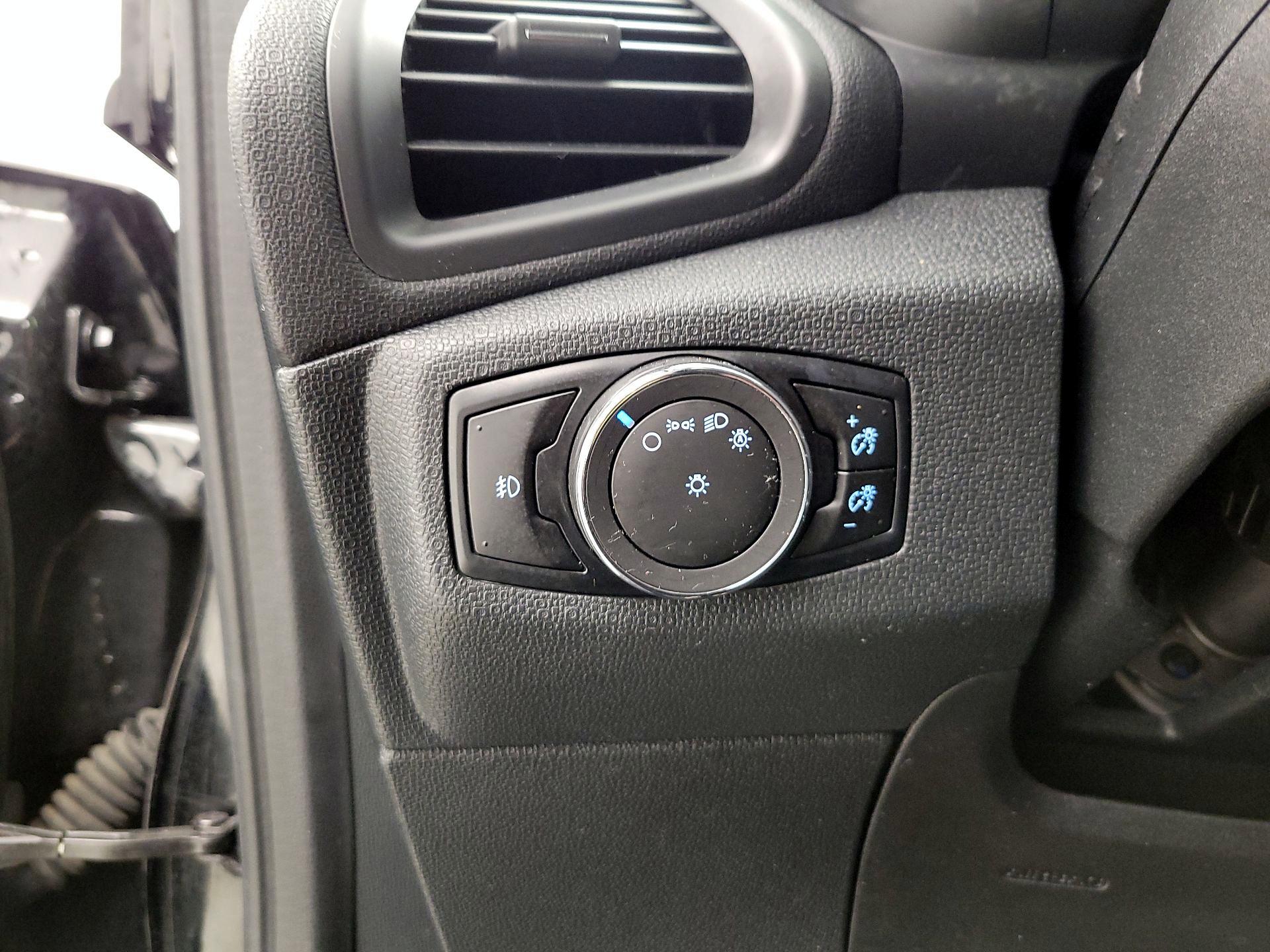 Thumbnail: 2021 Ford EcoSport - 13