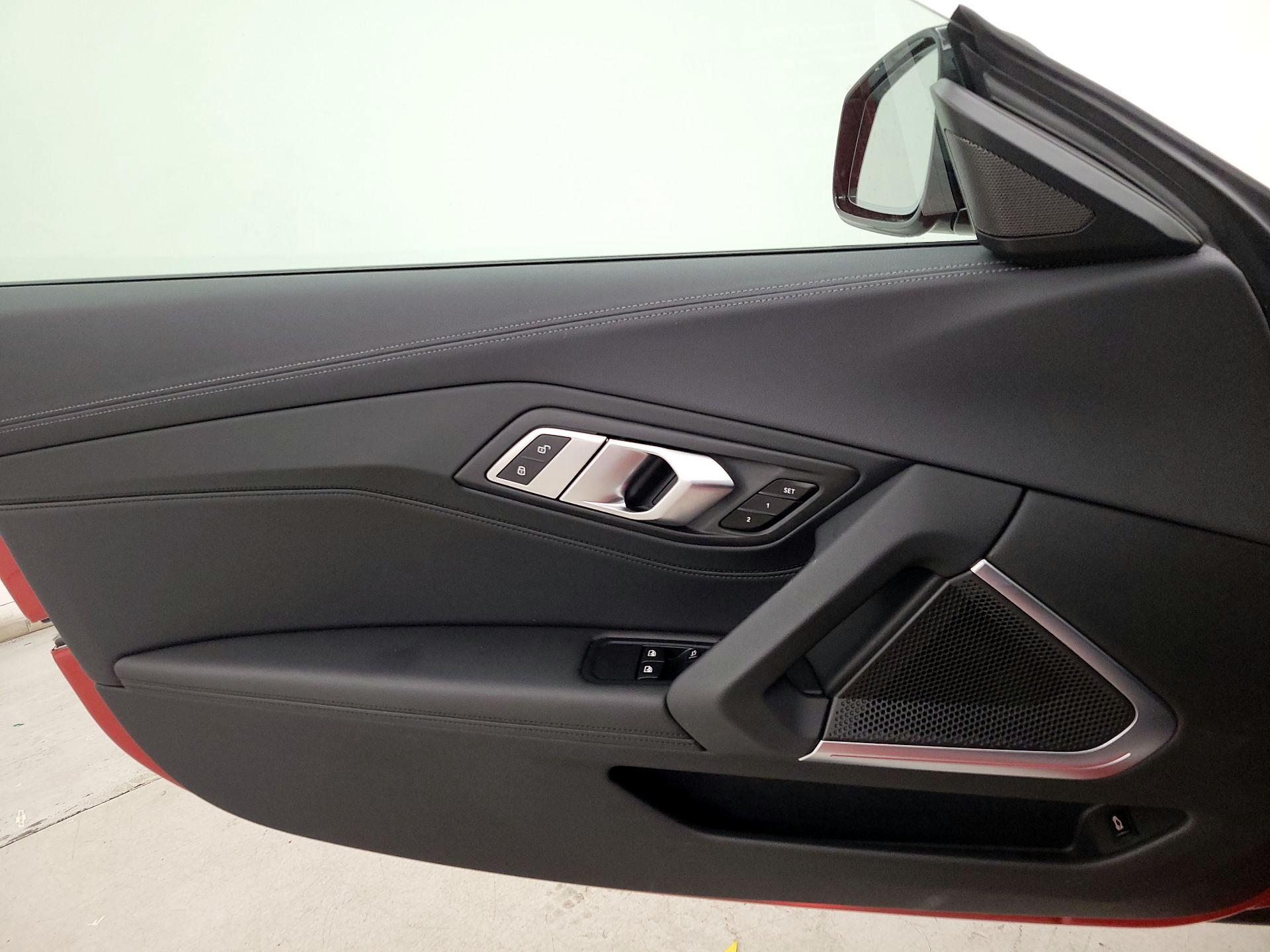 Thumbnail: 2022 BMW Z4 - 12