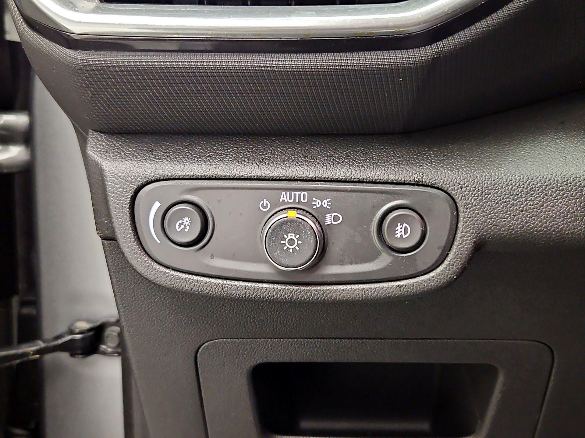 Thumbnail: 2023 Chevrolet TrailBlazer - 13