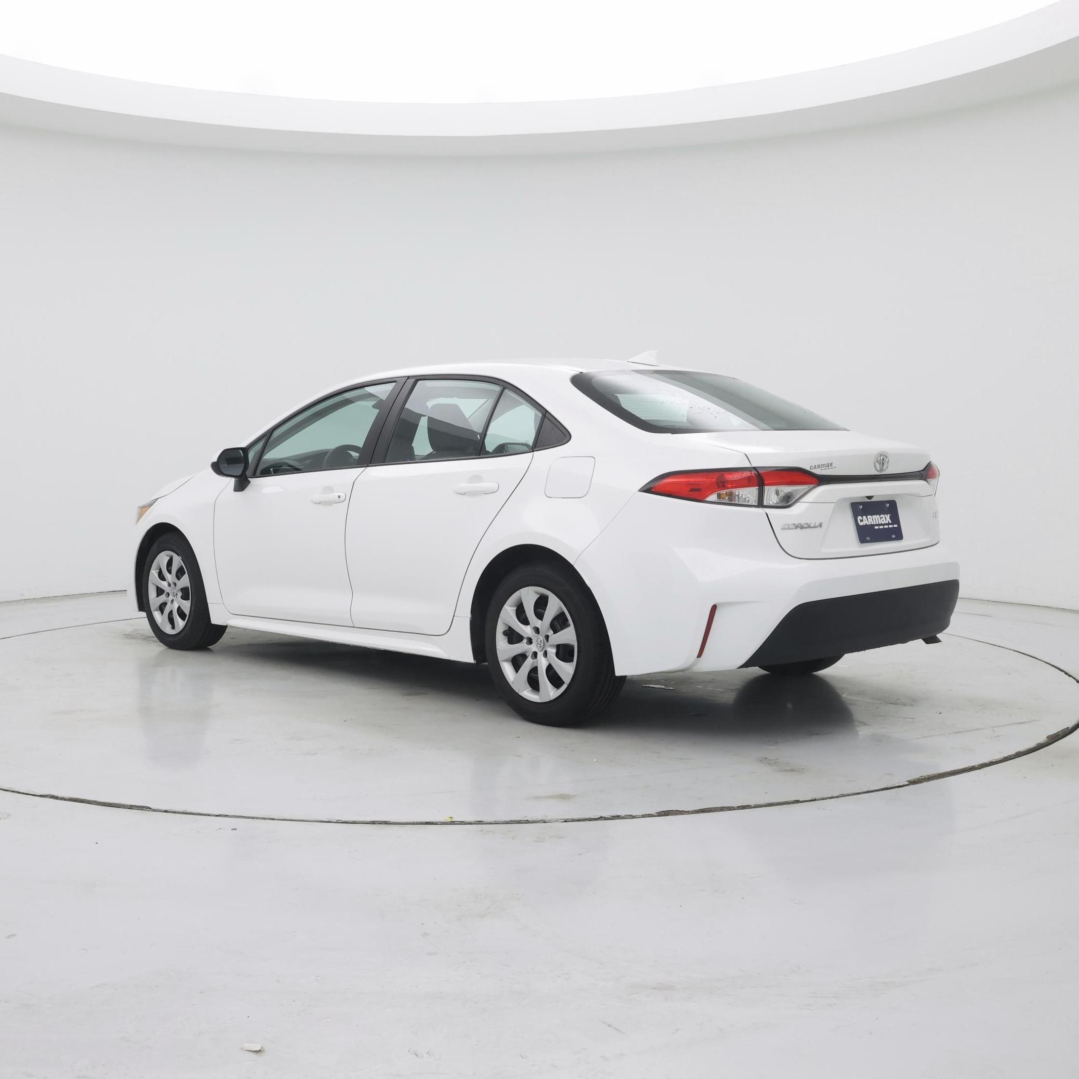 Thumbnail: 2023 Toyota Corolla - 2