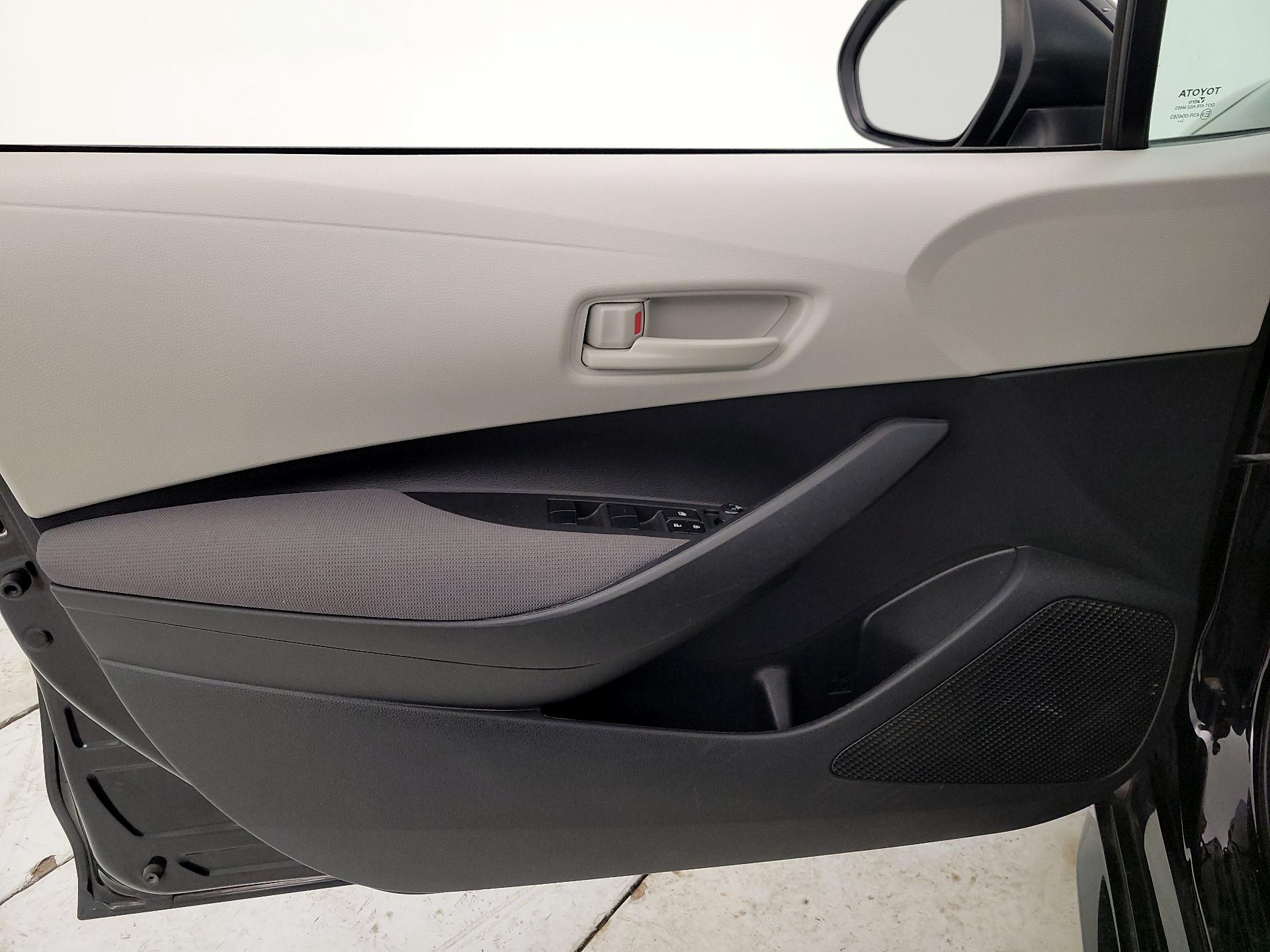 Thumbnail: 2023 Toyota Corolla - 12