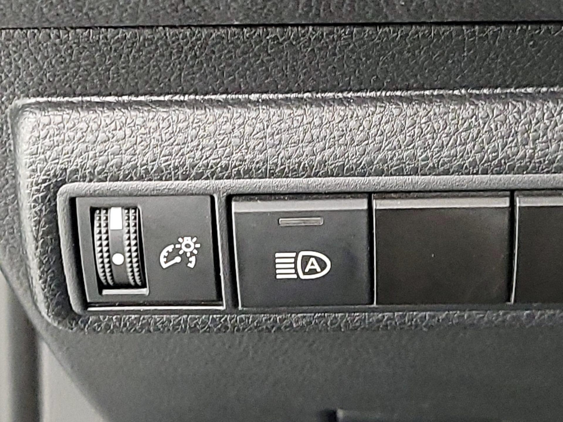 Thumbnail: 2023 Toyota Corolla - 13