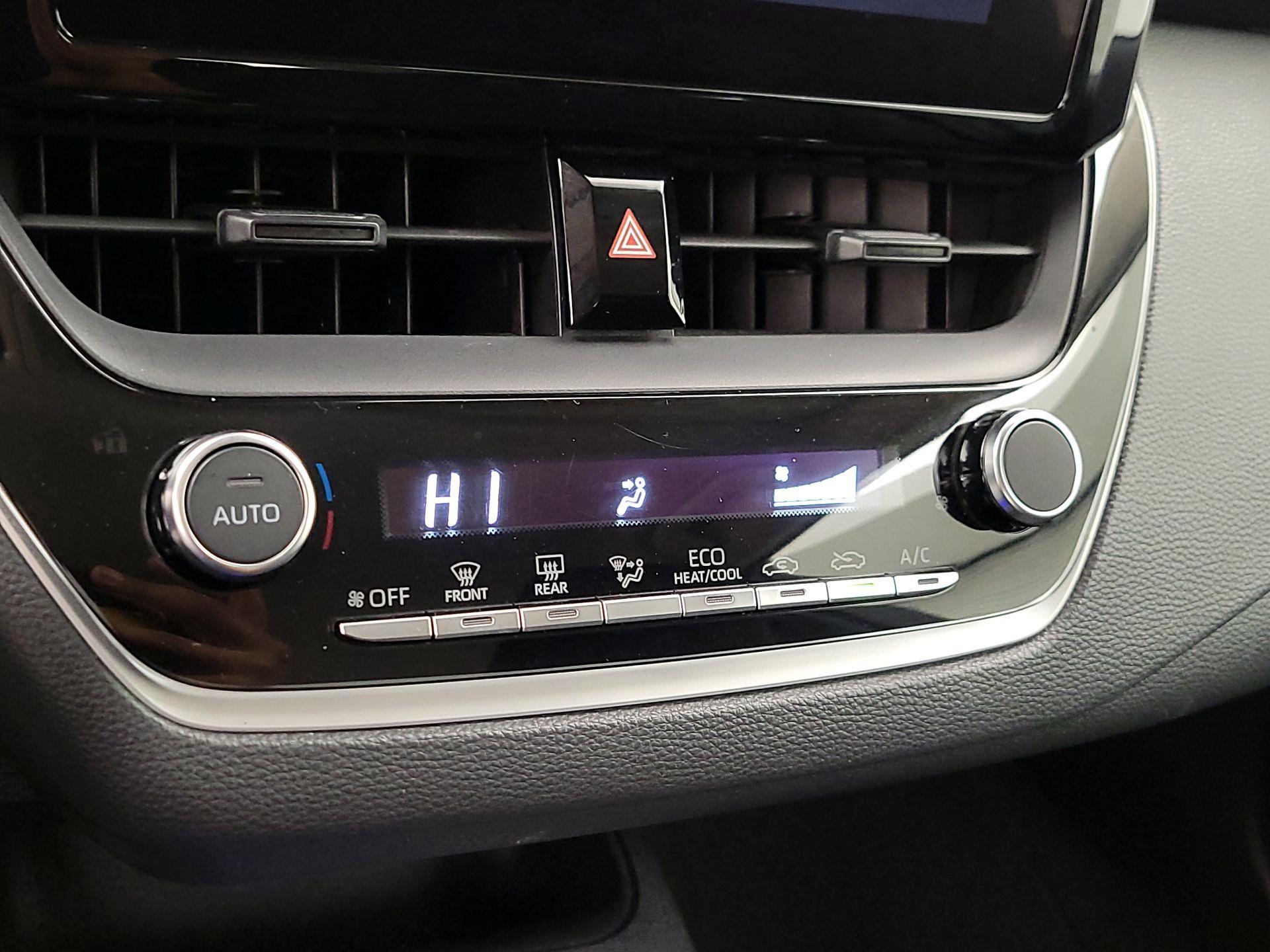 Thumbnail: 2023 Toyota Corolla - 16