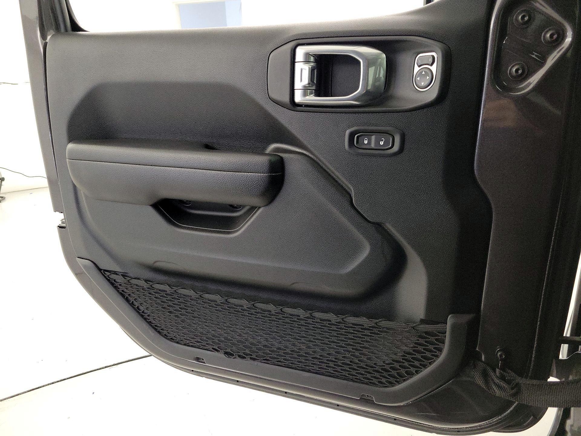 Thumbnail: 2024 Jeep Wrangler - 12