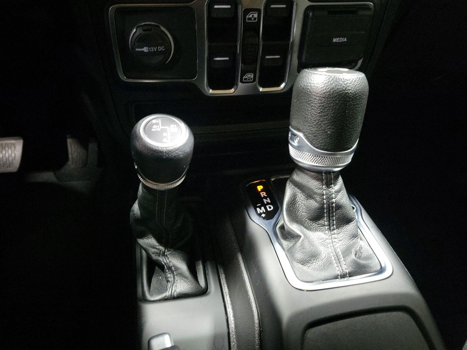 Thumbnail: 2024 Jeep Wrangler - 17