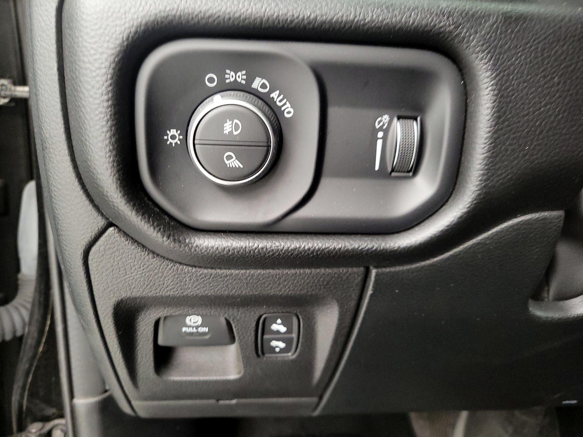 Thumbnail: 2022 RAM 1500 - 13