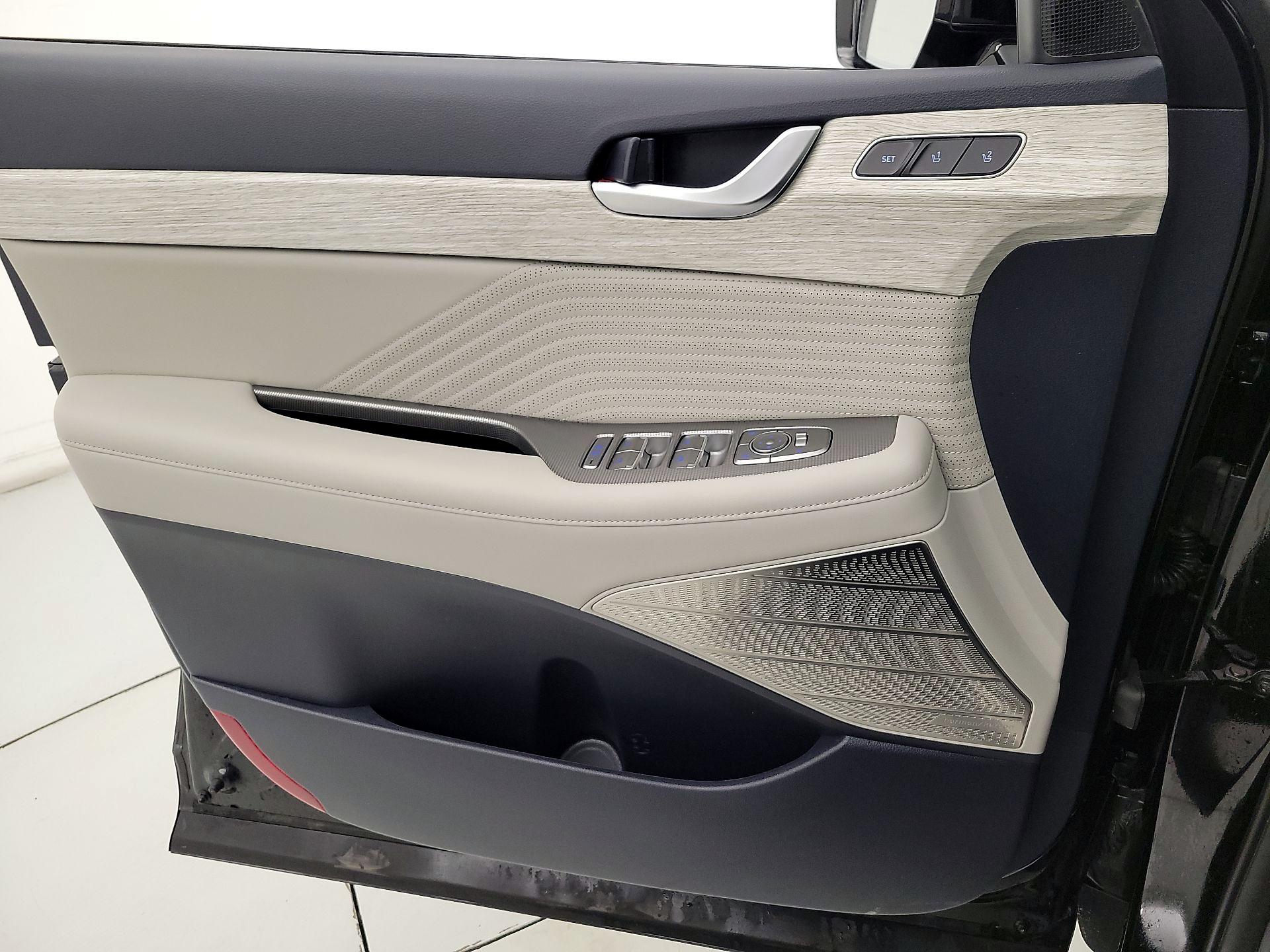 Thumbnail: 2024 Hyundai Palisade - 12