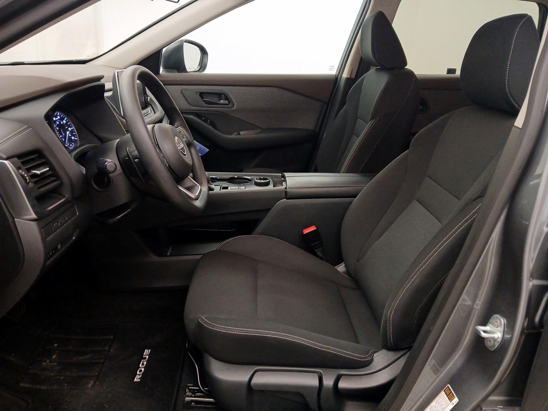 Thumbnail: 2023 Nissan Rogue - 11