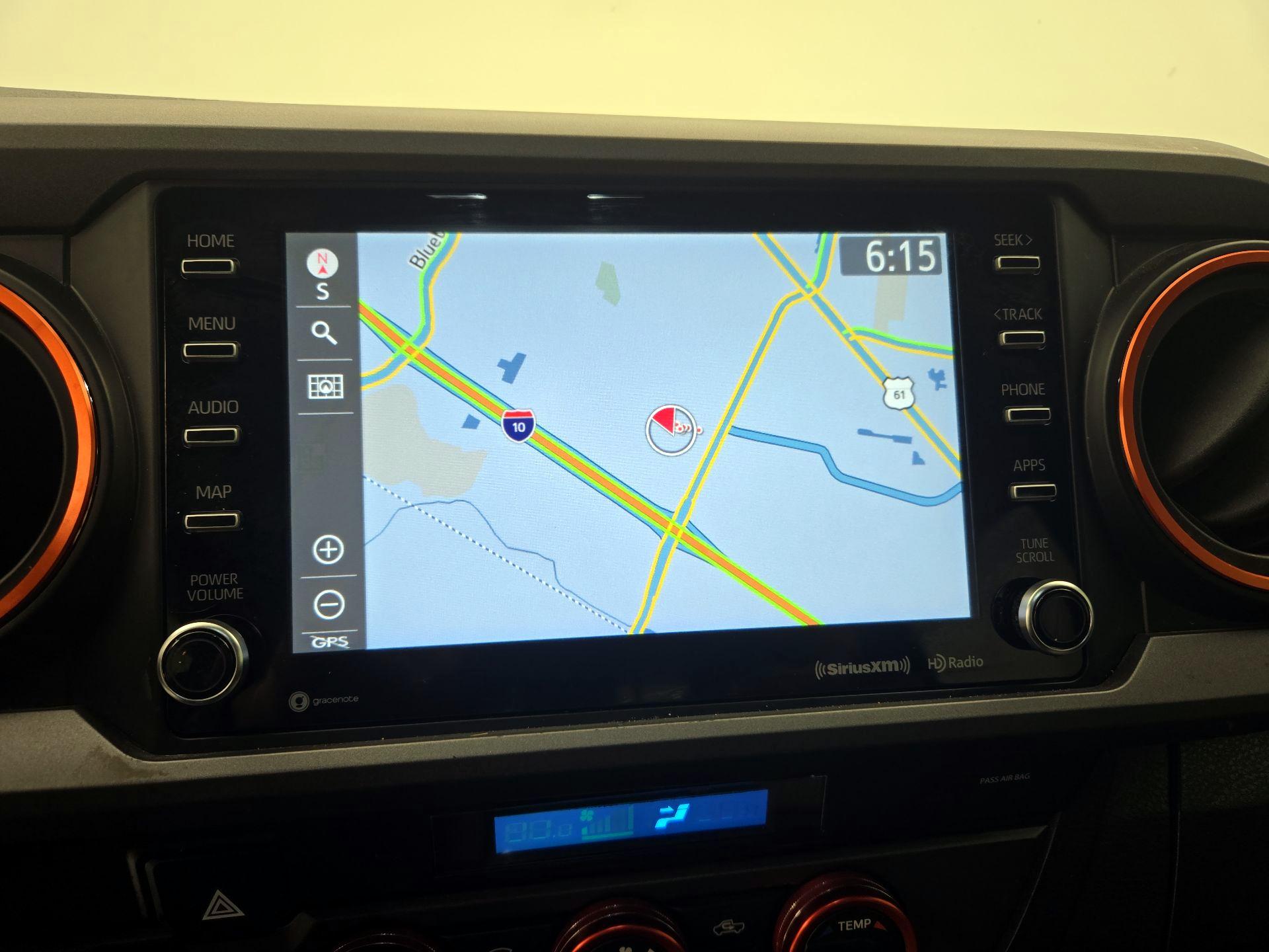 Thumbnail: 2022 Toyota Tacoma - 14