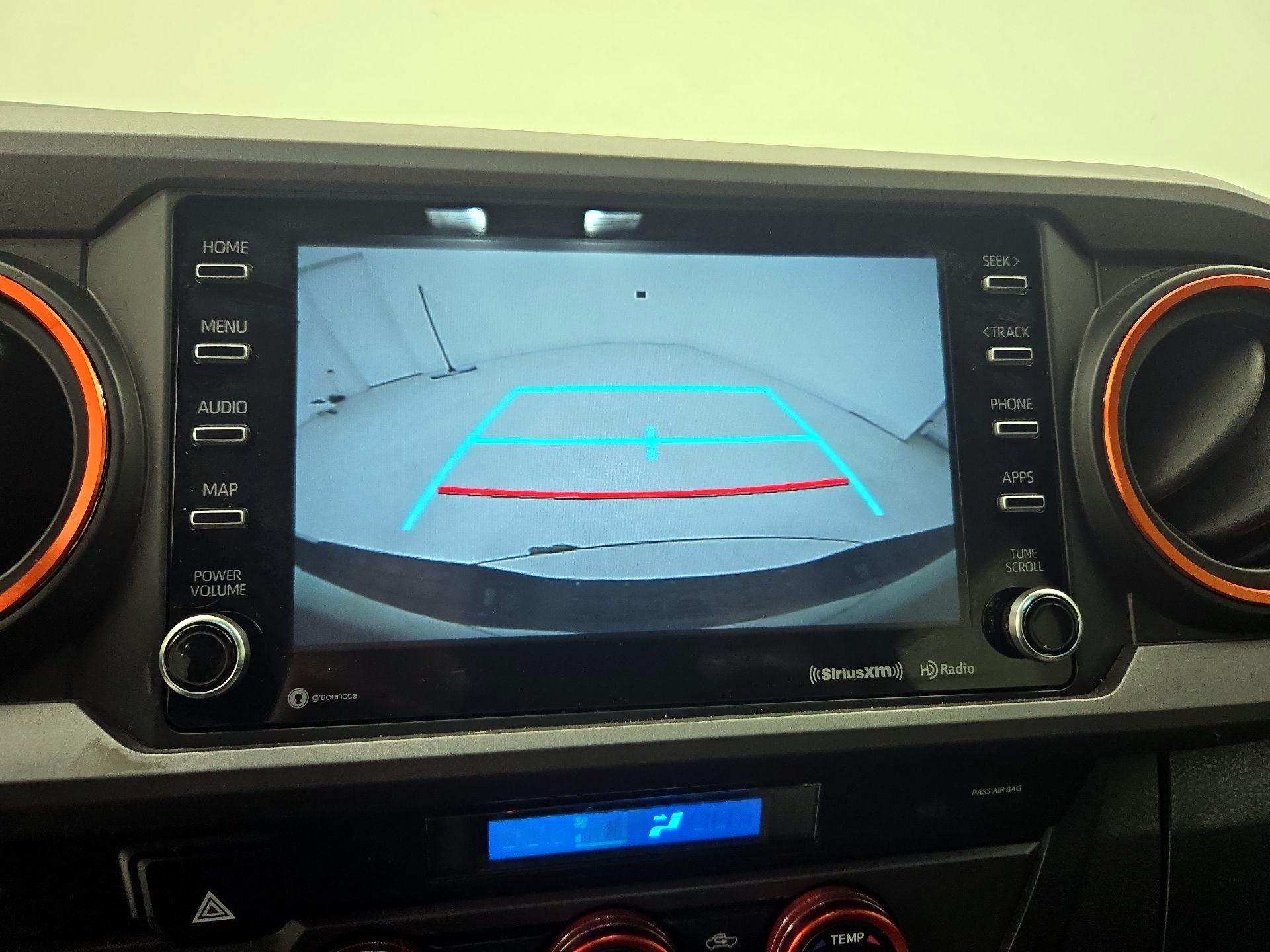 Thumbnail: 2022 Toyota Tacoma - 15