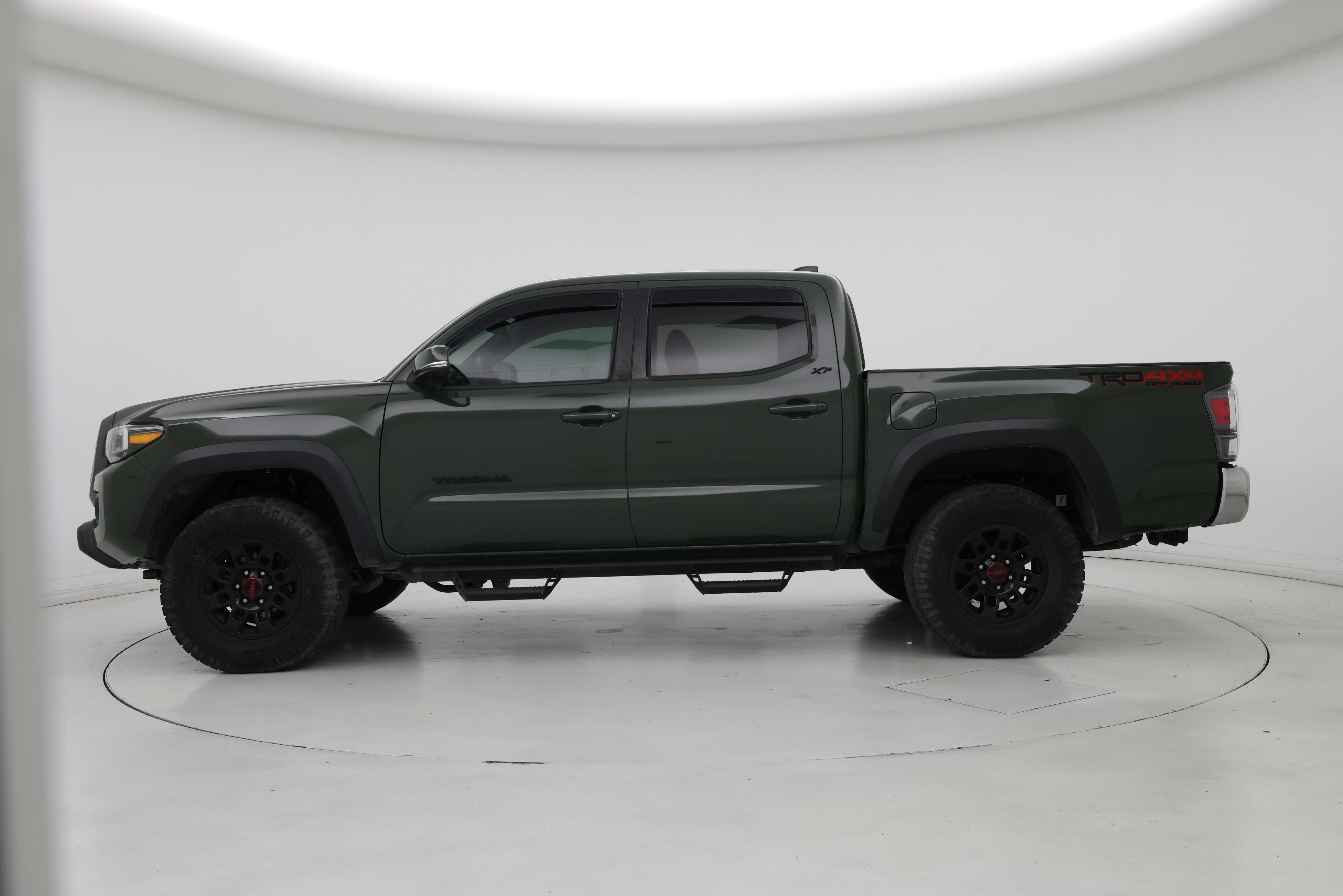 Thumbnail: 2022 Toyota Tacoma - 3