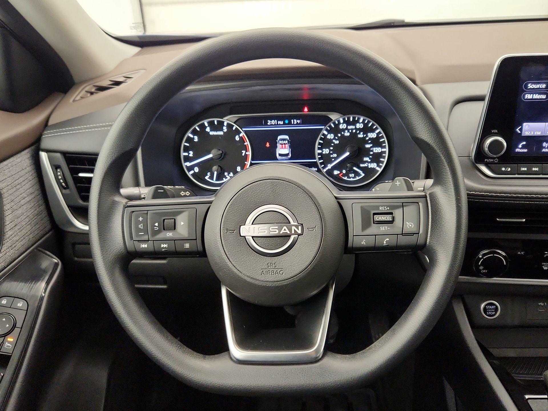 Thumbnail: 2023 Nissan Rogue - 10