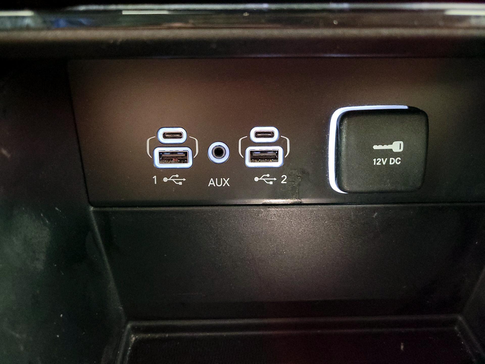 Thumbnail: 2024 Jeep Grand Cherokee - 18