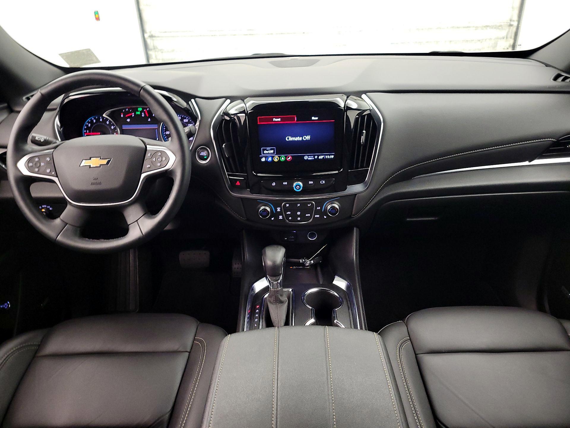 Thumbnail: 2023 Chevrolet Traverse - 9