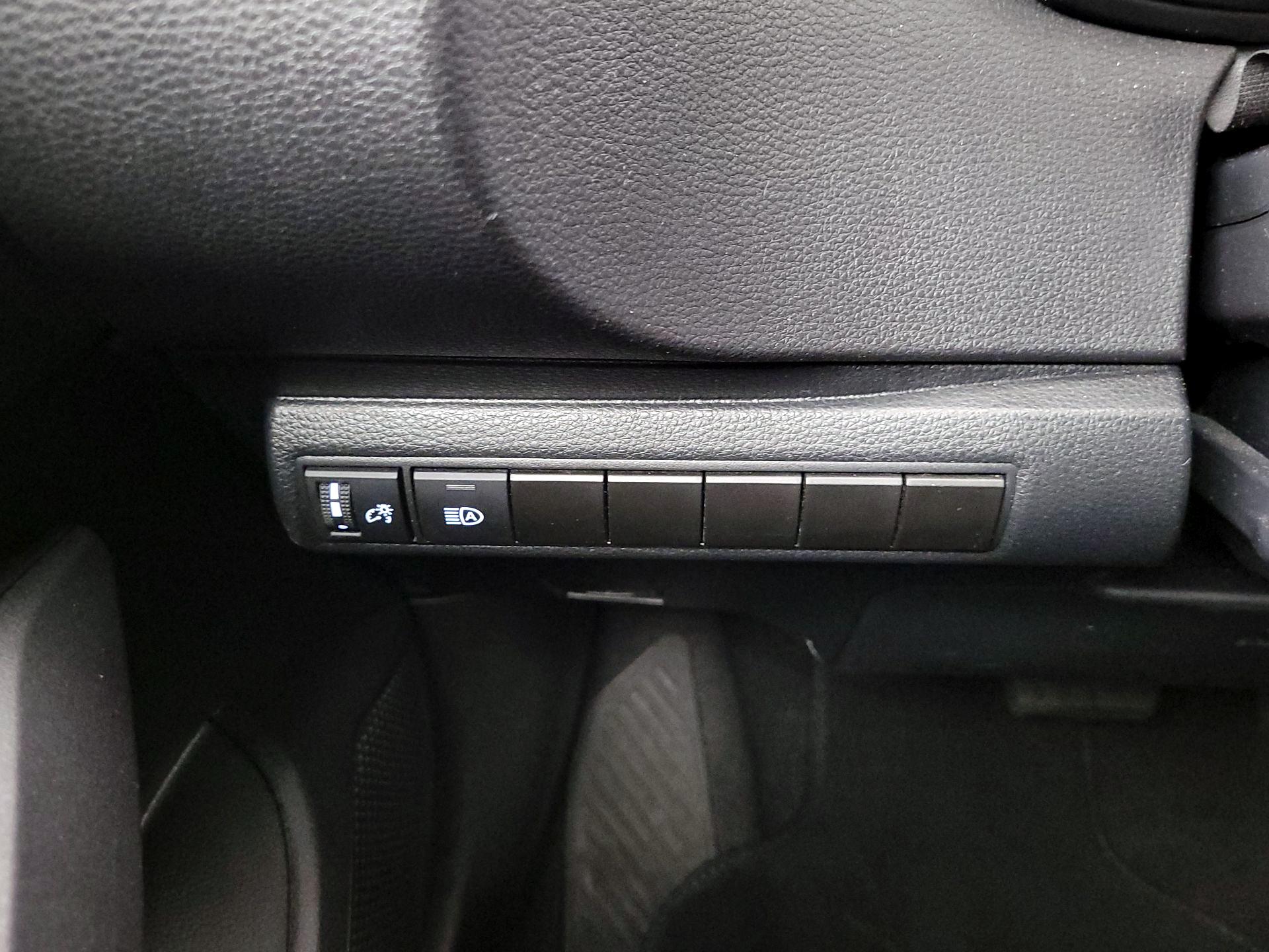 Thumbnail: 2024 Toyota Corolla - 13