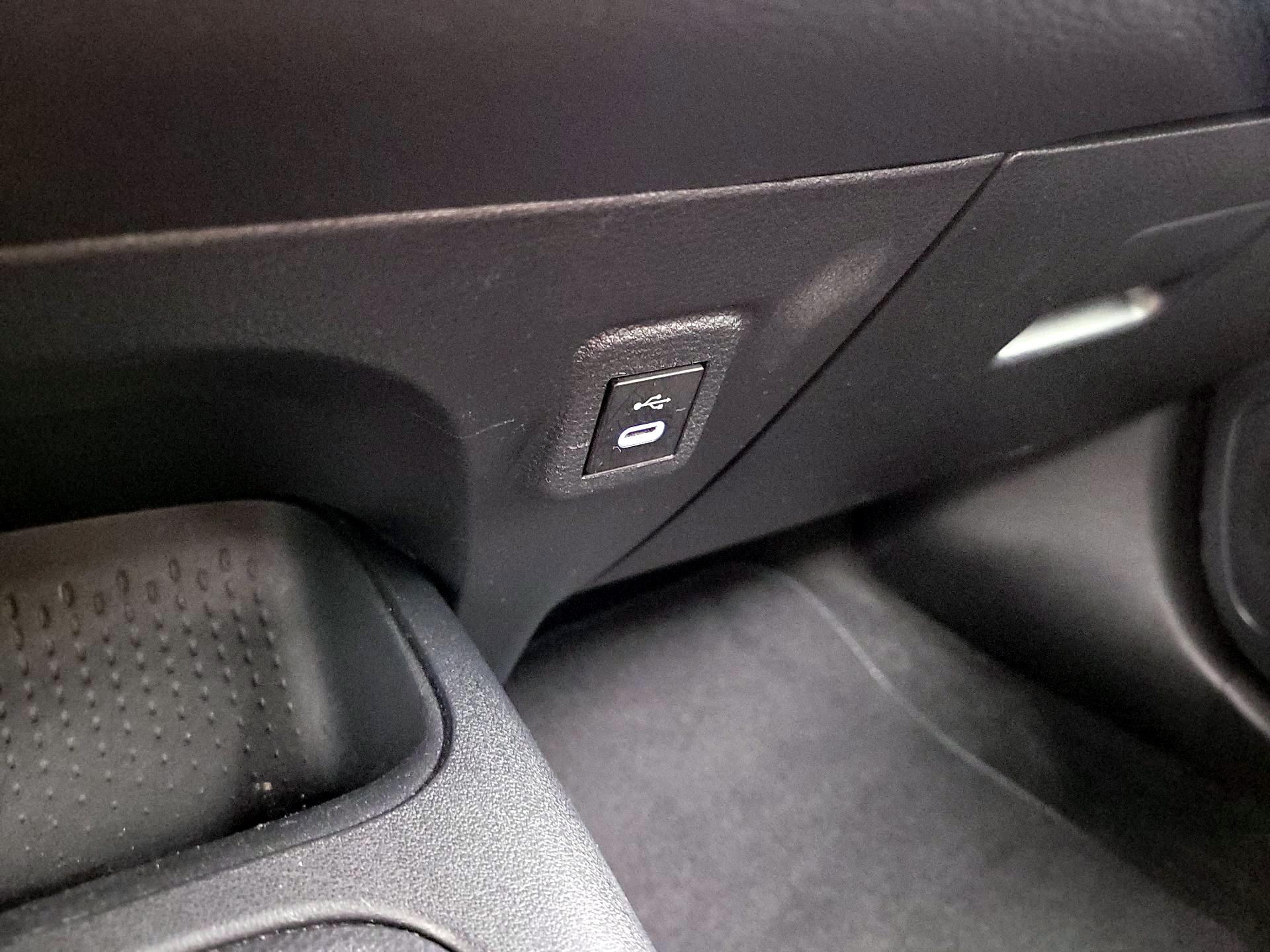 Thumbnail: 2024 Toyota Corolla - 18