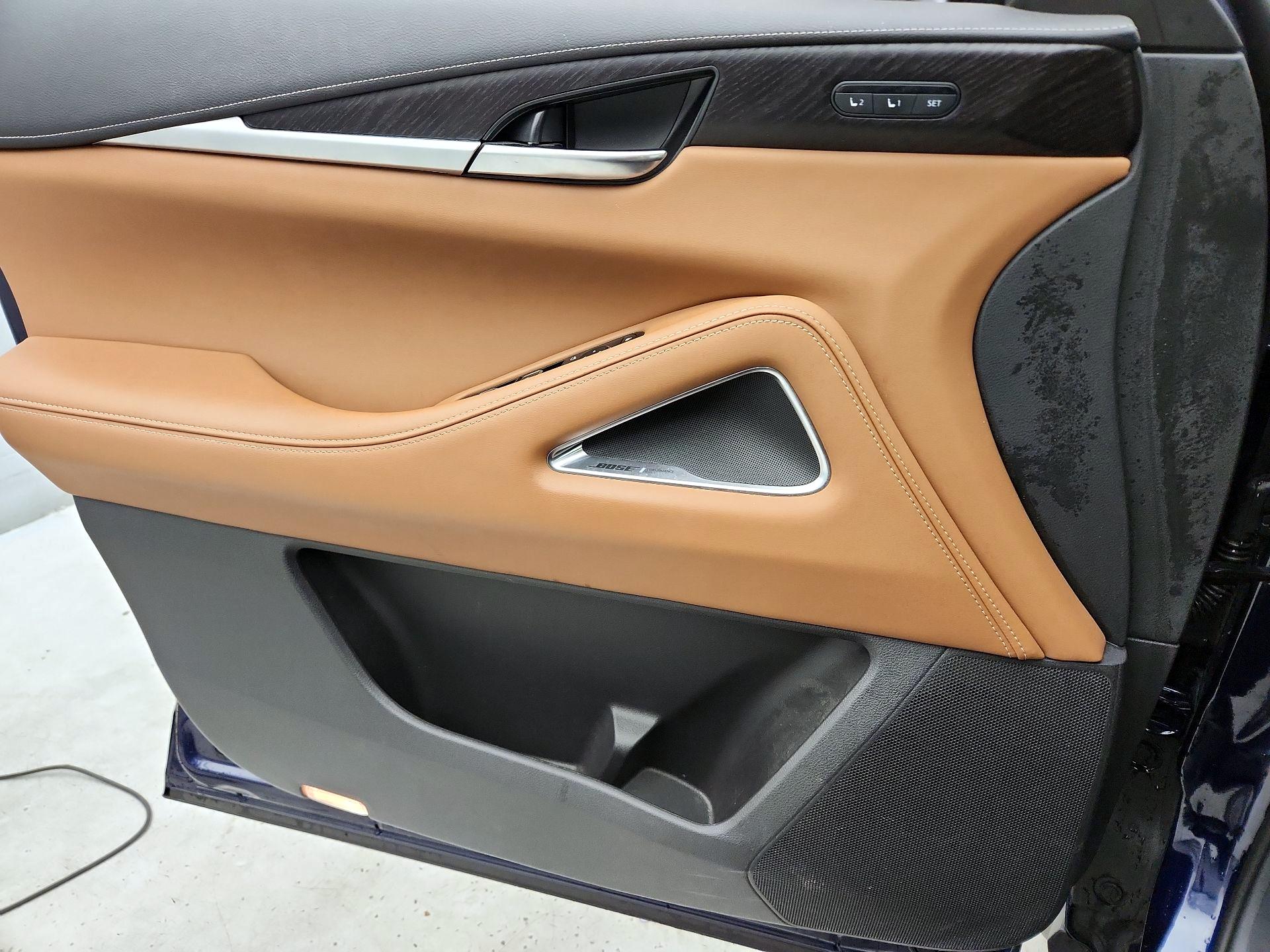 Thumbnail: 2023 INFINITI QX60 - 12