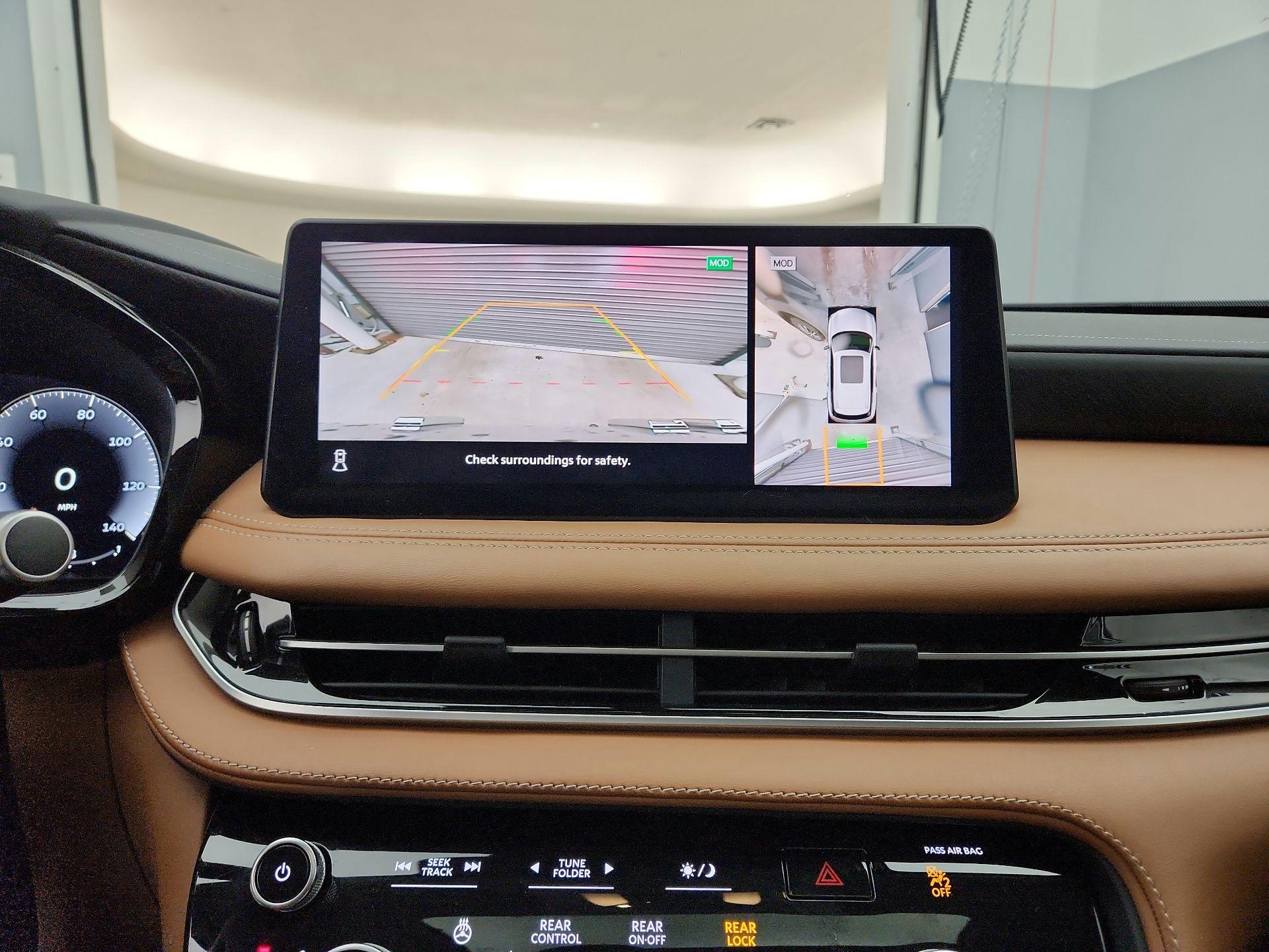 Thumbnail: 2023 INFINITI QX60 - 15