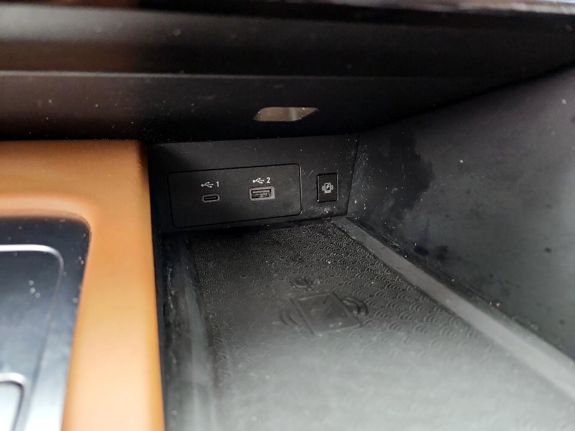 Thumbnail: 2023 INFINITI QX60 - 19