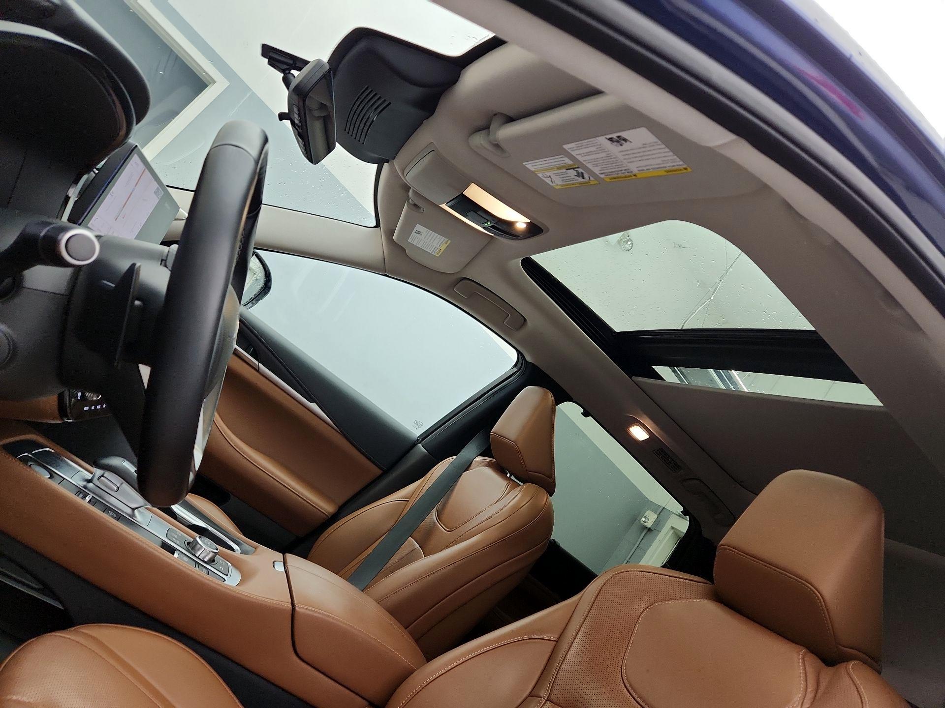 Thumbnail: 2023 INFINITI QX60 - 20