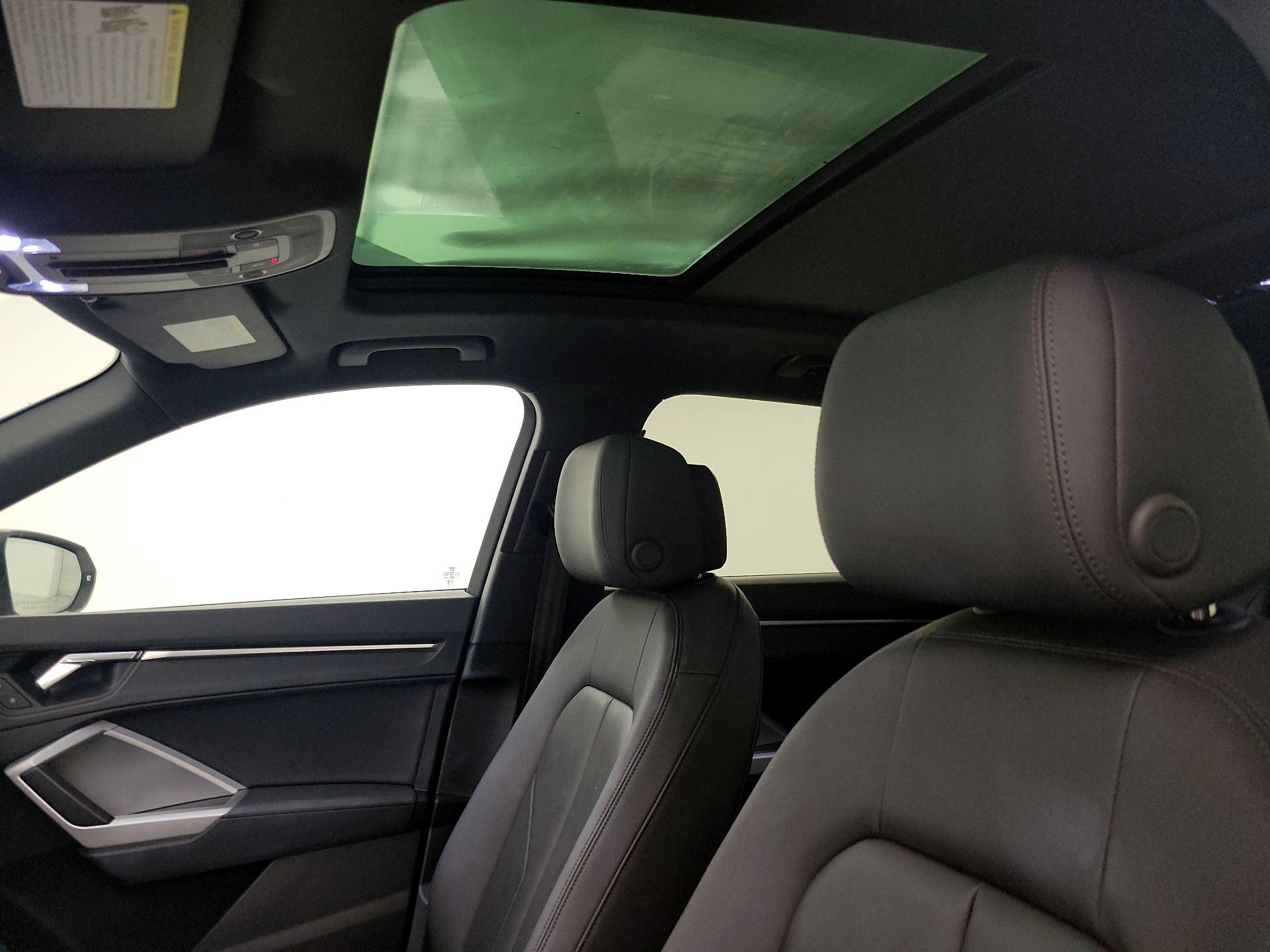 Thumbnail: 2024 Audi Q3 - 19