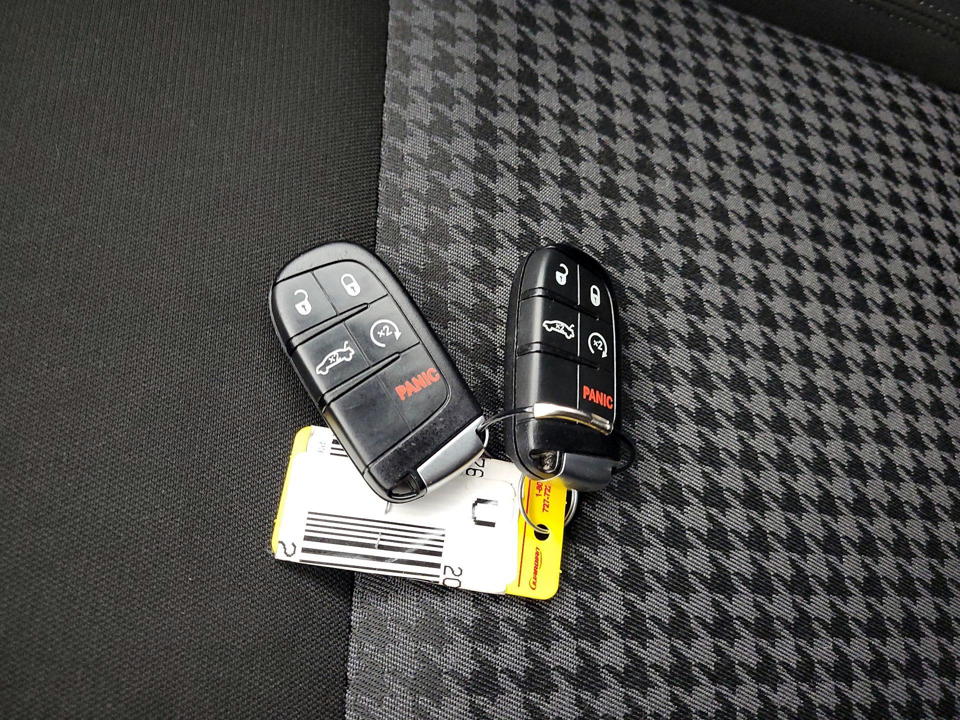 Thumbnail: 2023 Dodge Charger - 20