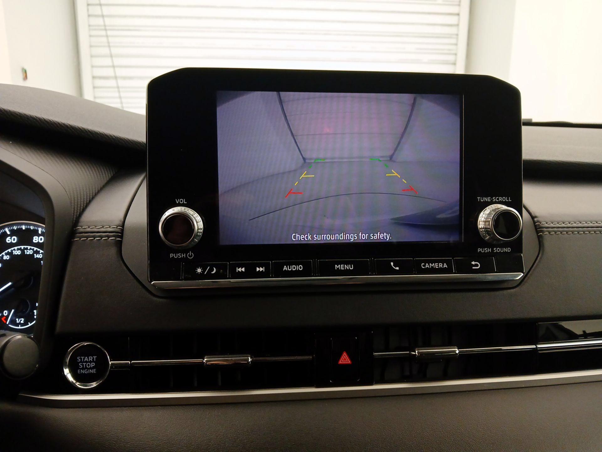 Thumbnail: 2022 Mitsubishi Outlander - 14