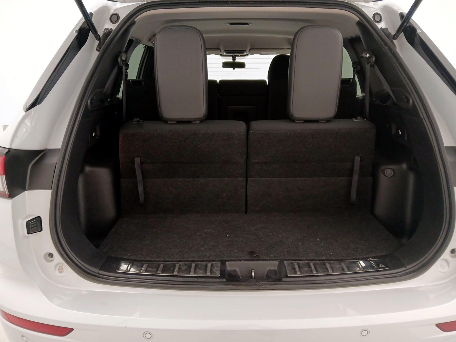 Thumbnail: 2022 Mitsubishi Outlander - 20