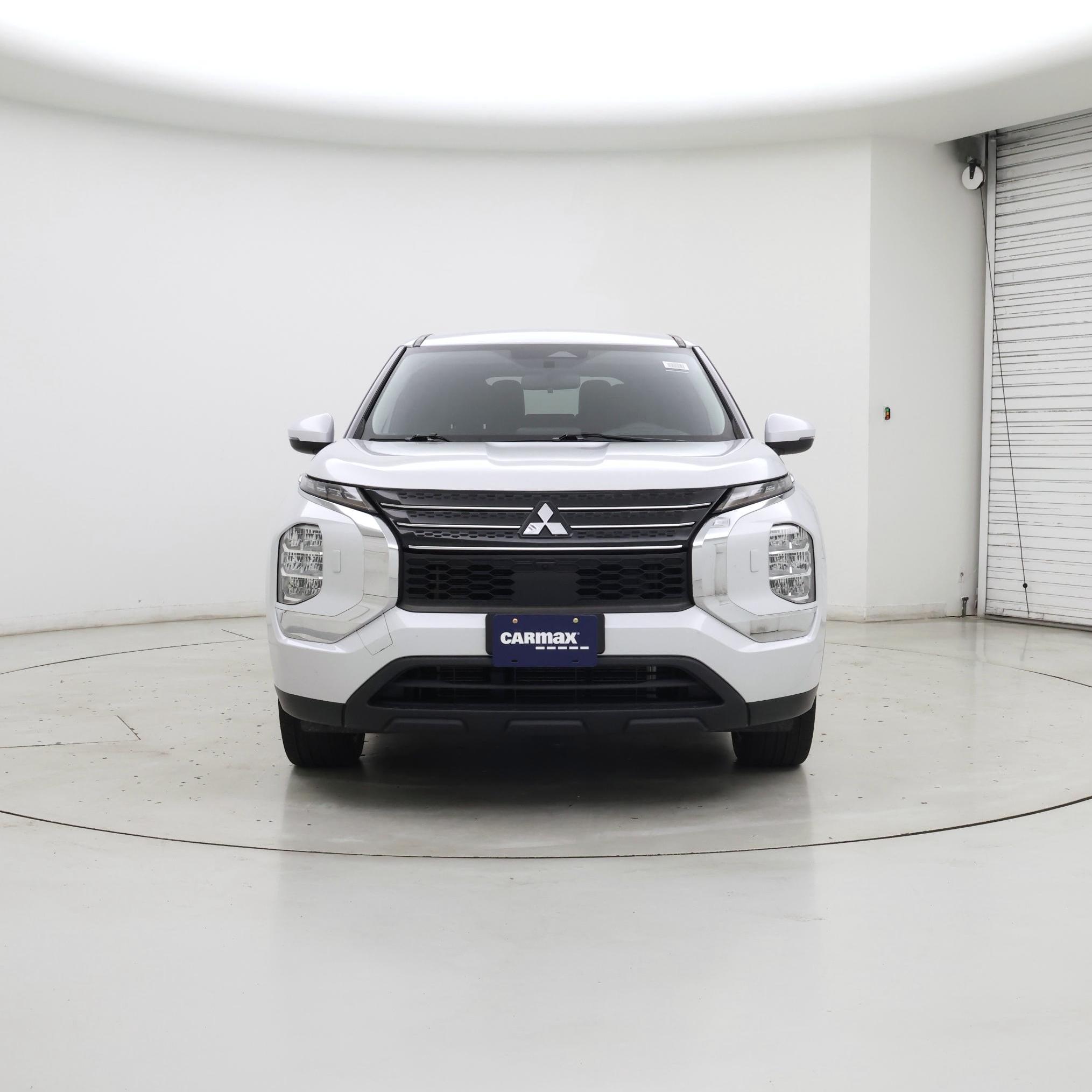 Thumbnail: 2022 Mitsubishi Outlander - 5